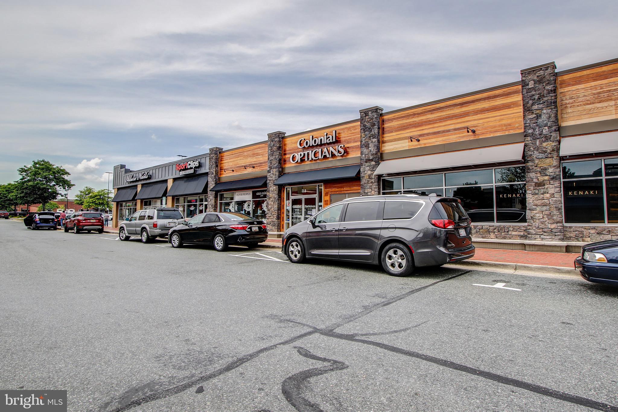 BOZZUTO AT KENTLANDS - Residential