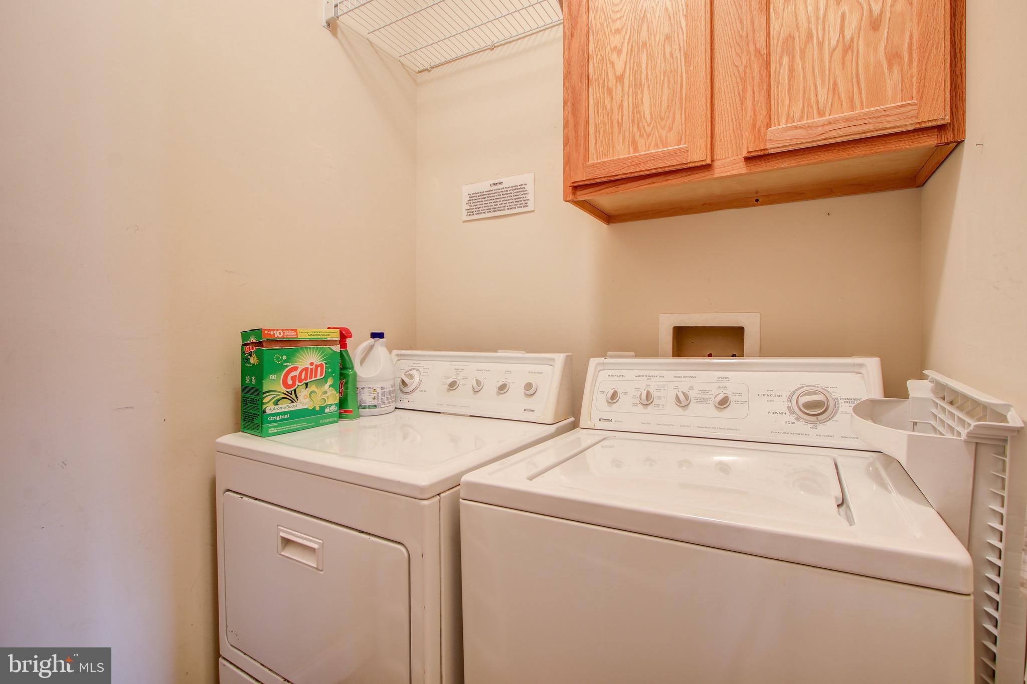 BOZZUTO AT KENTLANDS - Residential