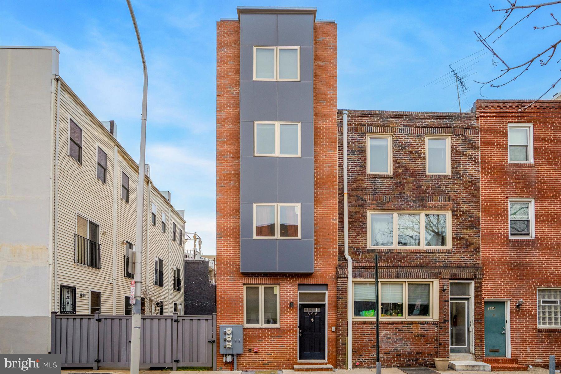 WASHINGTON SQ WEST - Residential Income