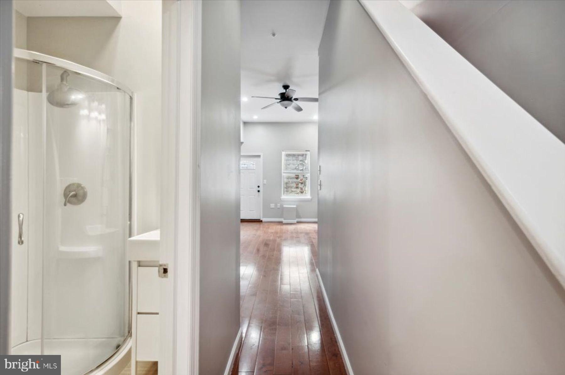 WASHINGTON SQ WEST - Residential Income