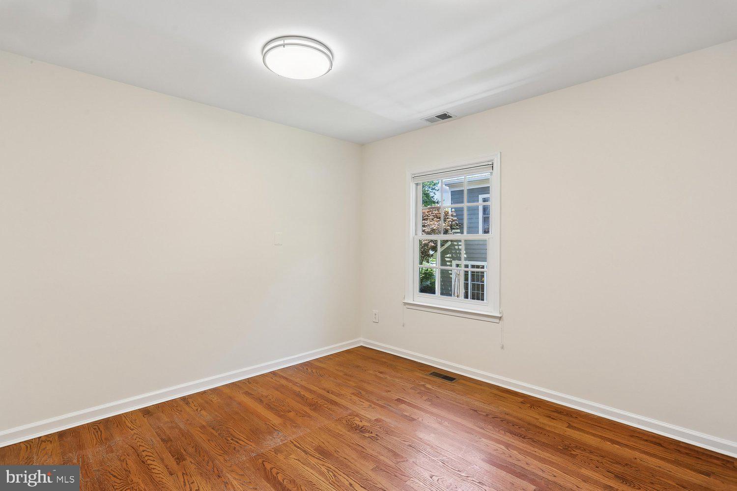 KENTLANDS GATEHOUSE - Residential