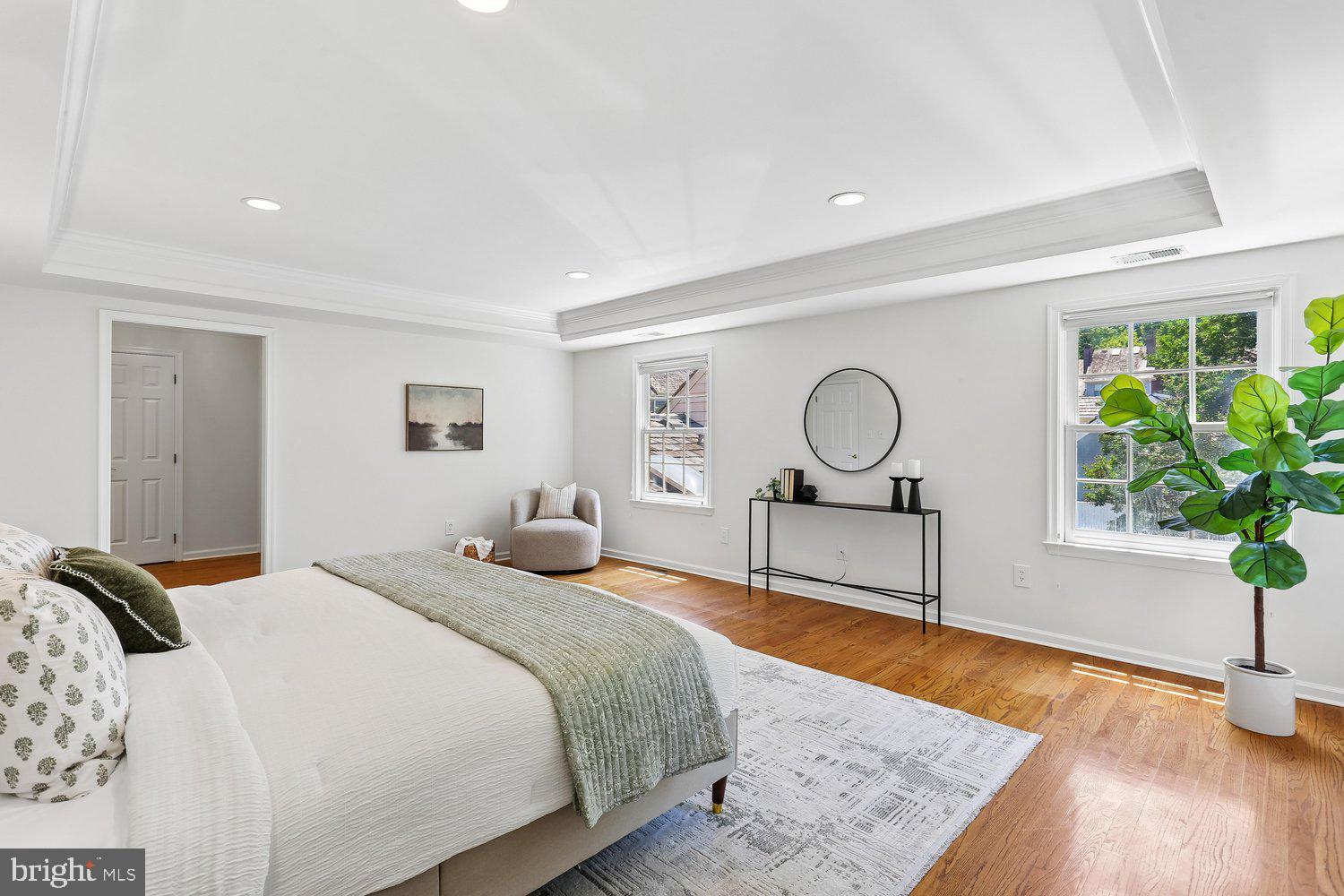 KENTLANDS GATEHOUSE - Residential