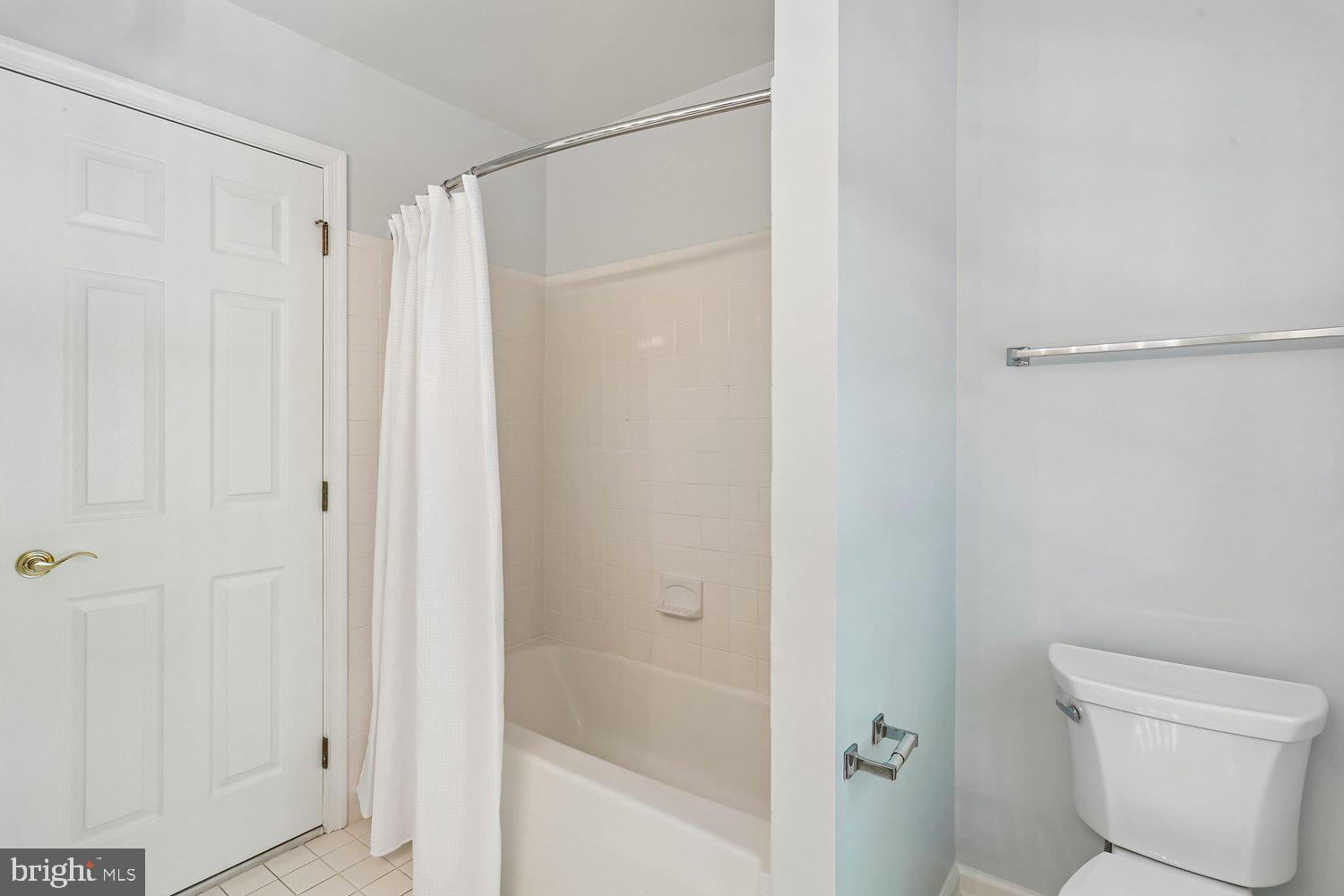 KENTLANDS GATEHOUSE - Residential