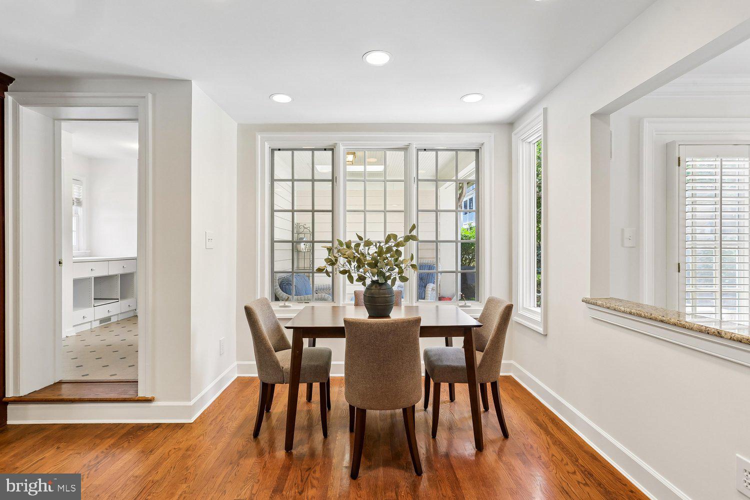 KENTLANDS GATEHOUSE - Residential