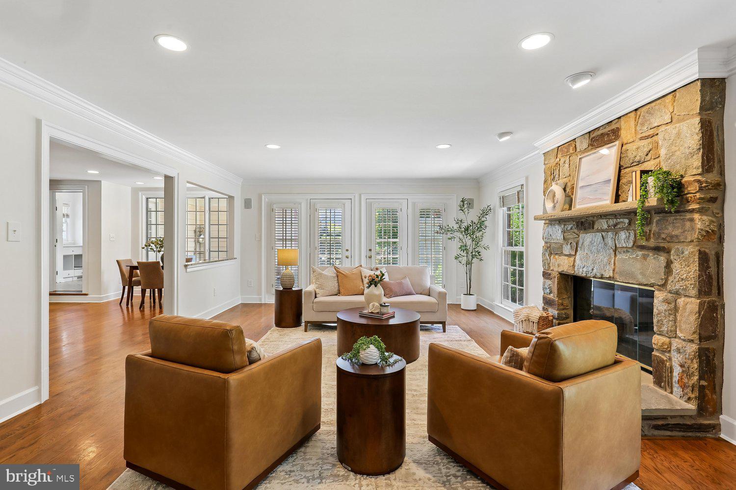 KENTLANDS GATEHOUSE - Residential