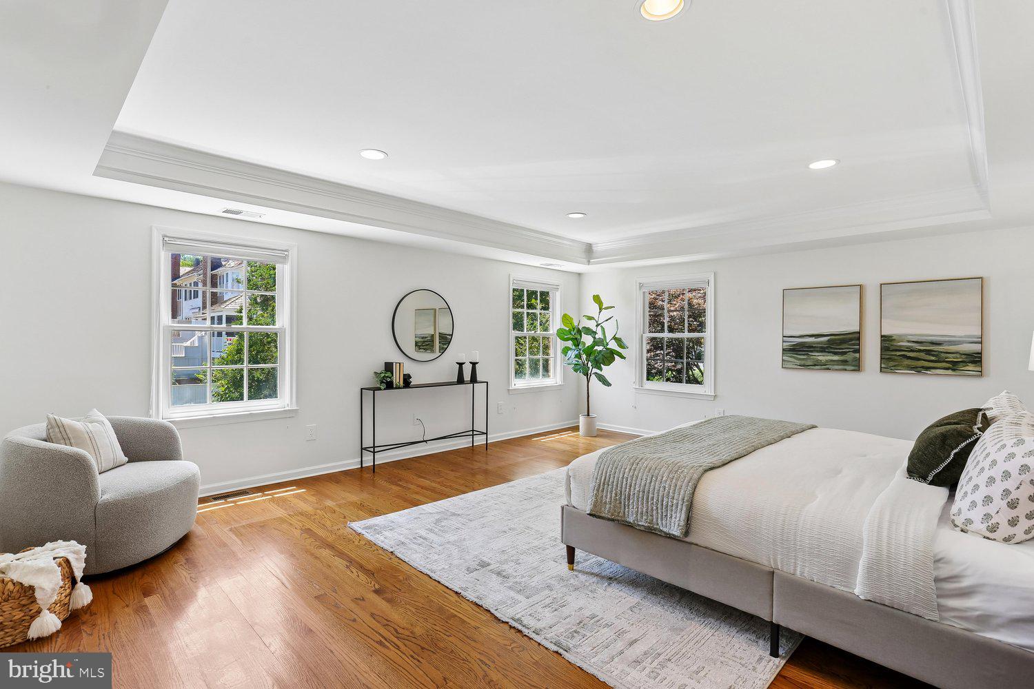 KENTLANDS GATEHOUSE - Residential
