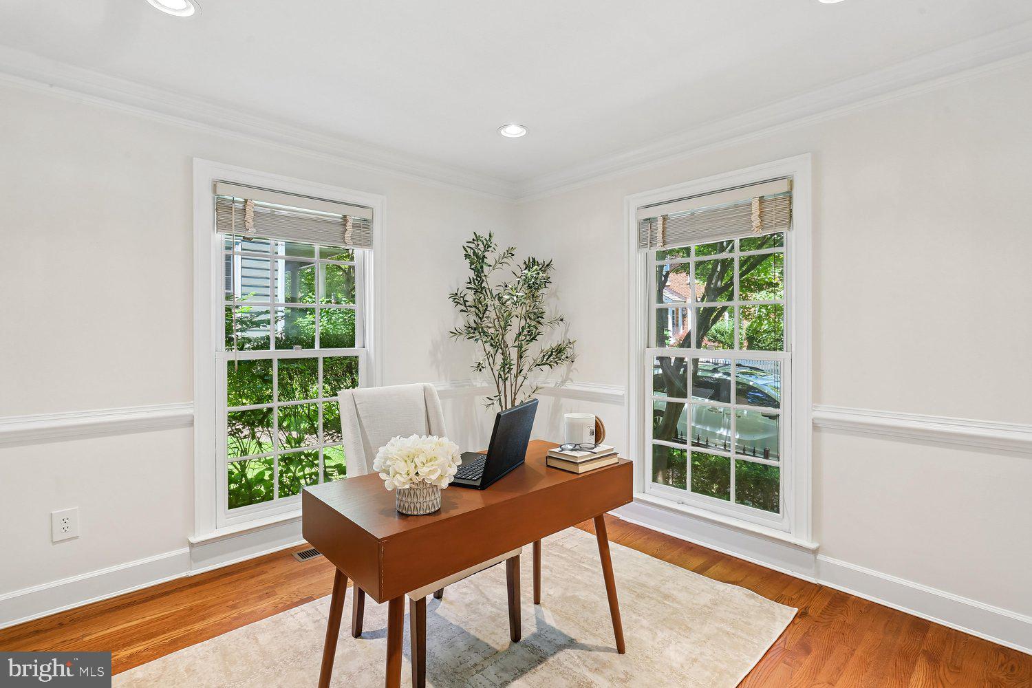 KENTLANDS GATEHOUSE - Residential