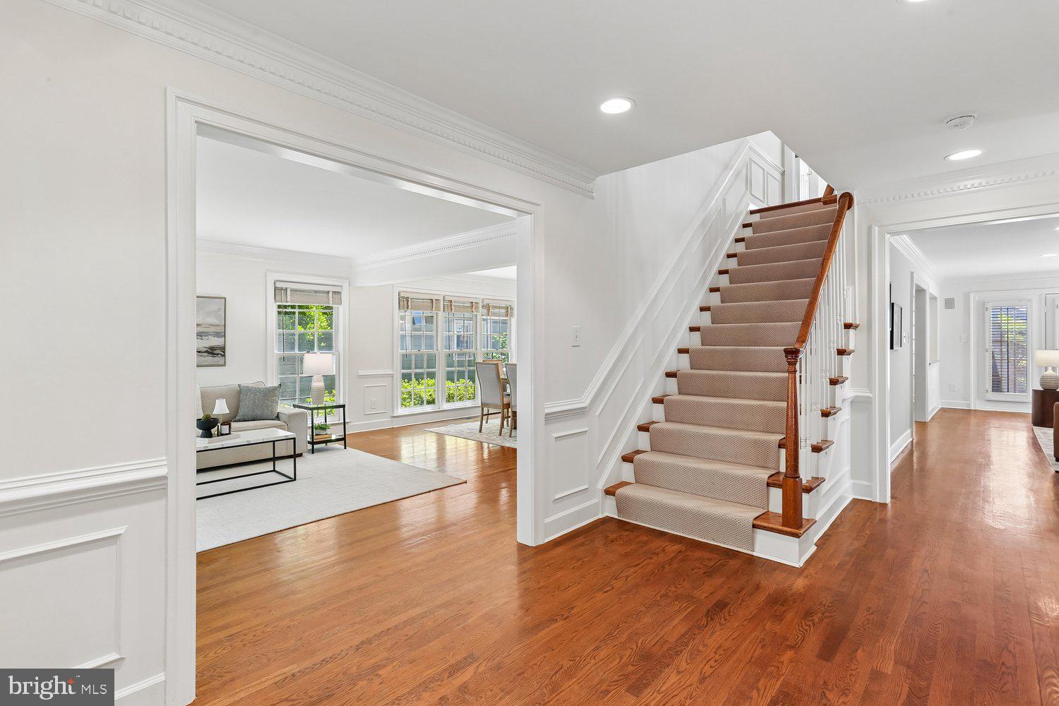 KENTLANDS GATEHOUSE - Residential