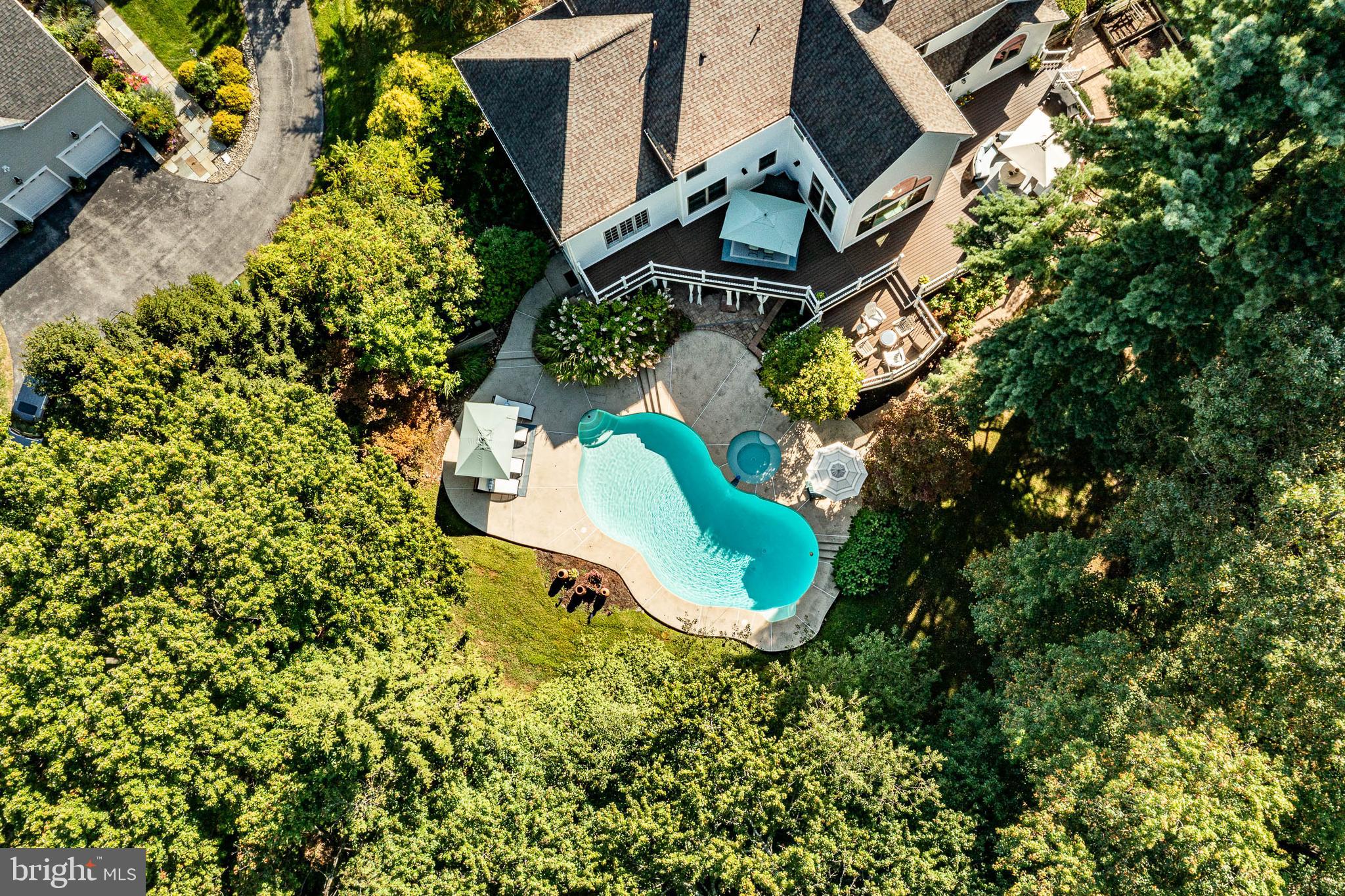 PEMBERLY - Residential