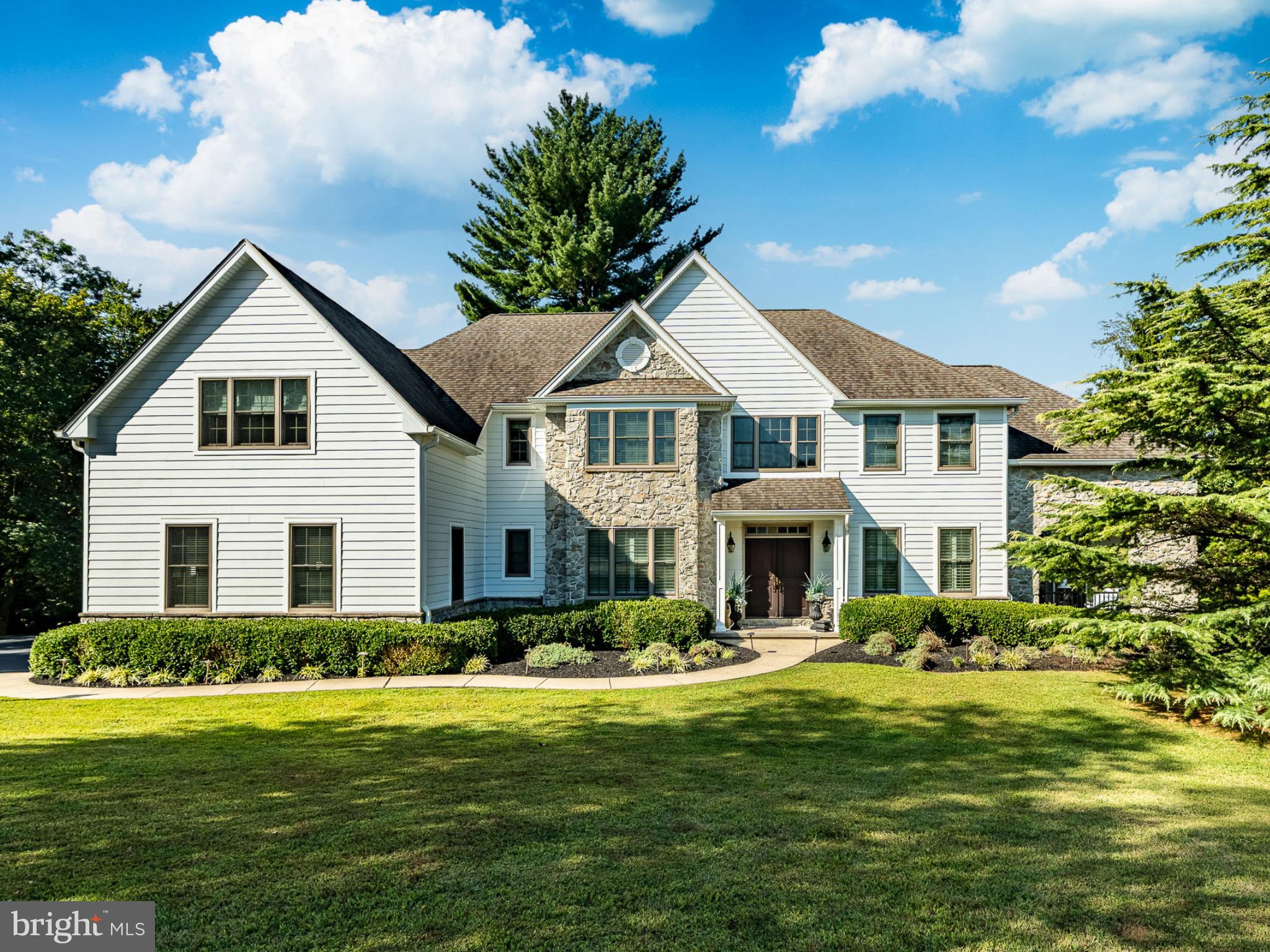 PEMBERLY - Residential