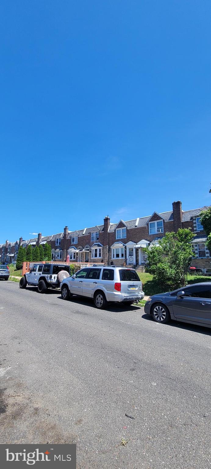 CASTOR GARDENS - Residential