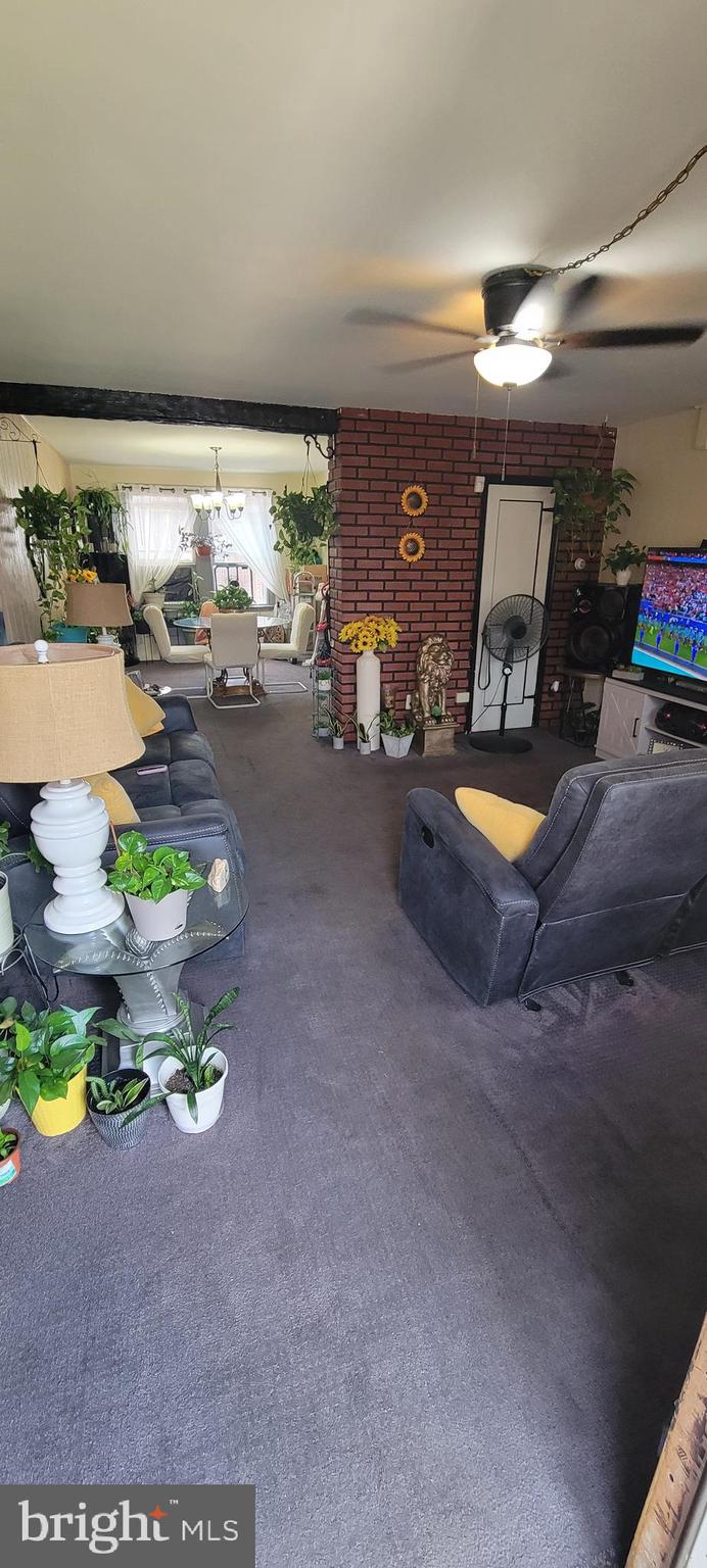 CASTOR GARDENS - Residential