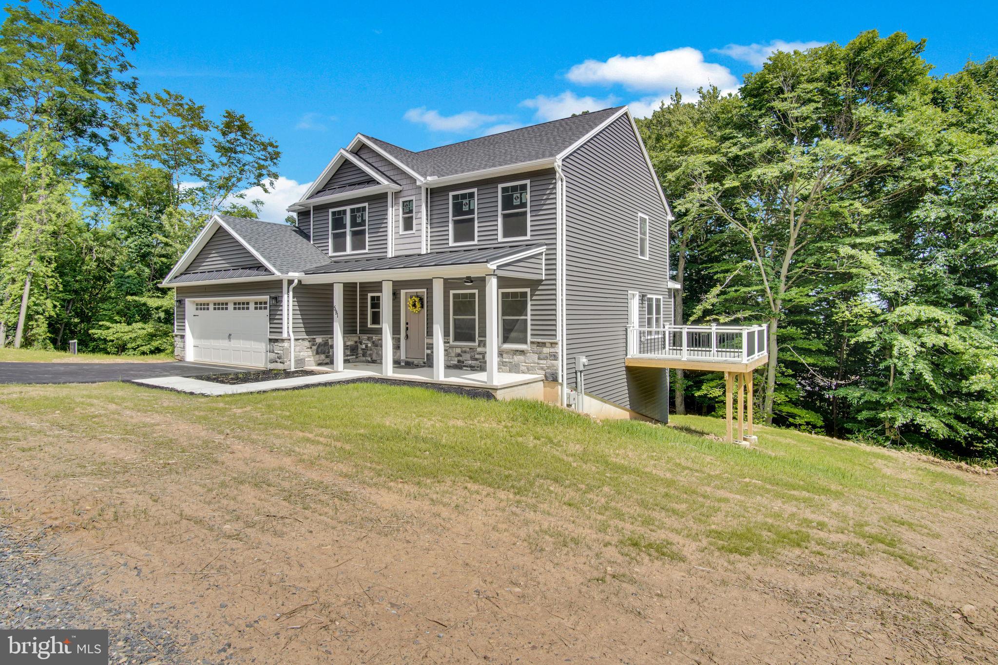 RIVER BEND - Residential