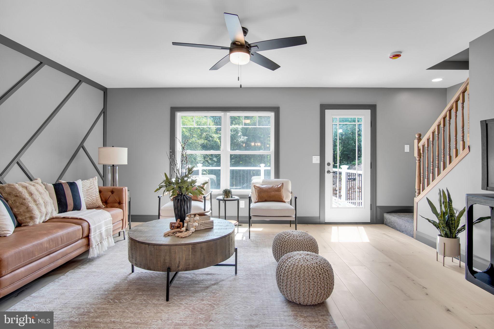 RIVER BEND - Residential