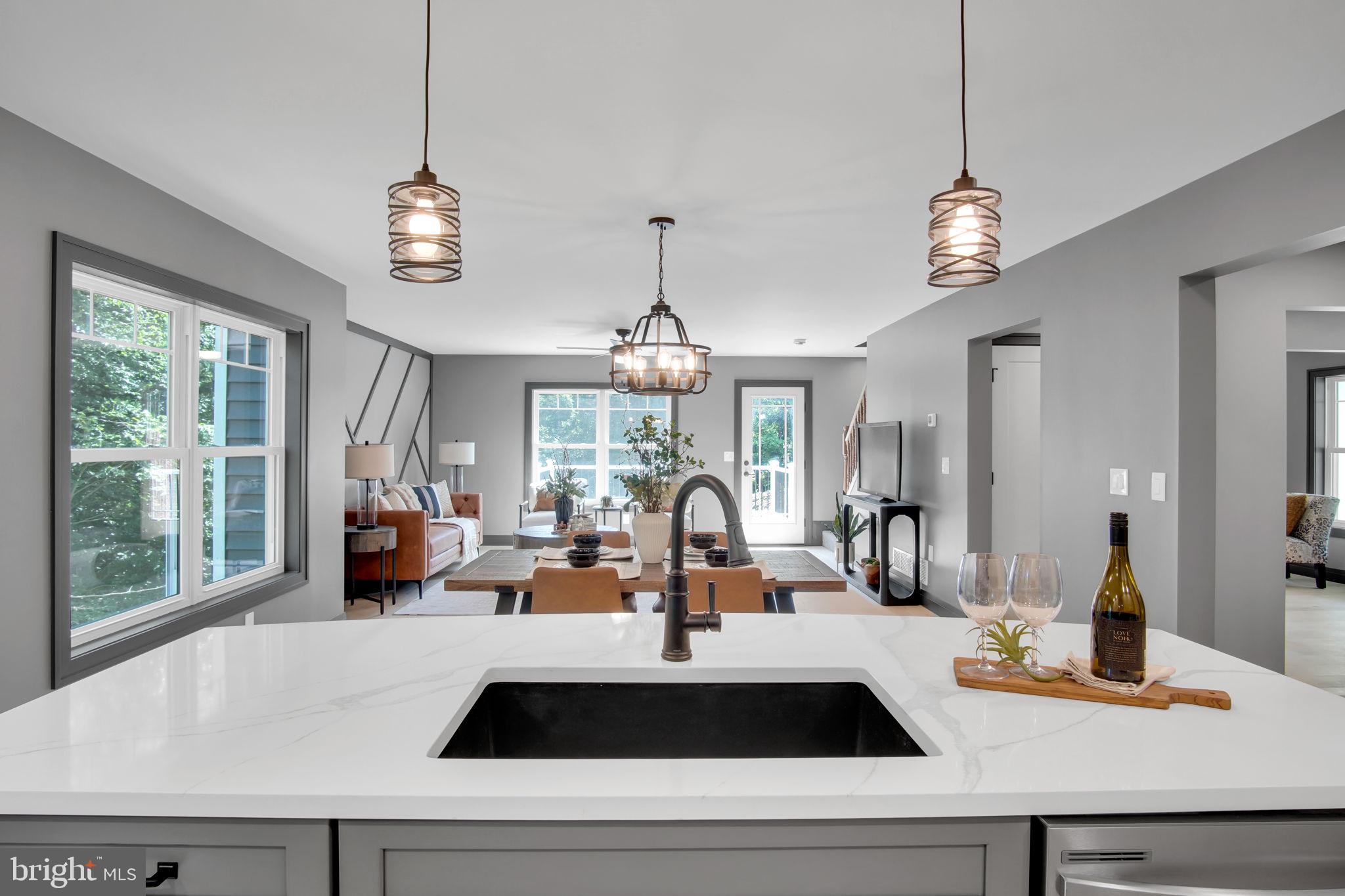 RIVER BEND - Residential