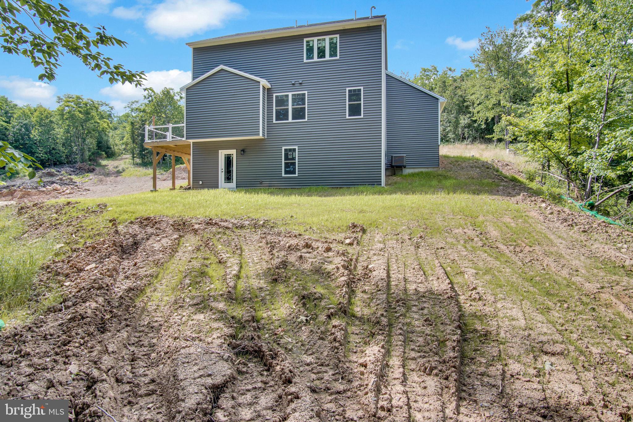 RIVER BEND - Residential
