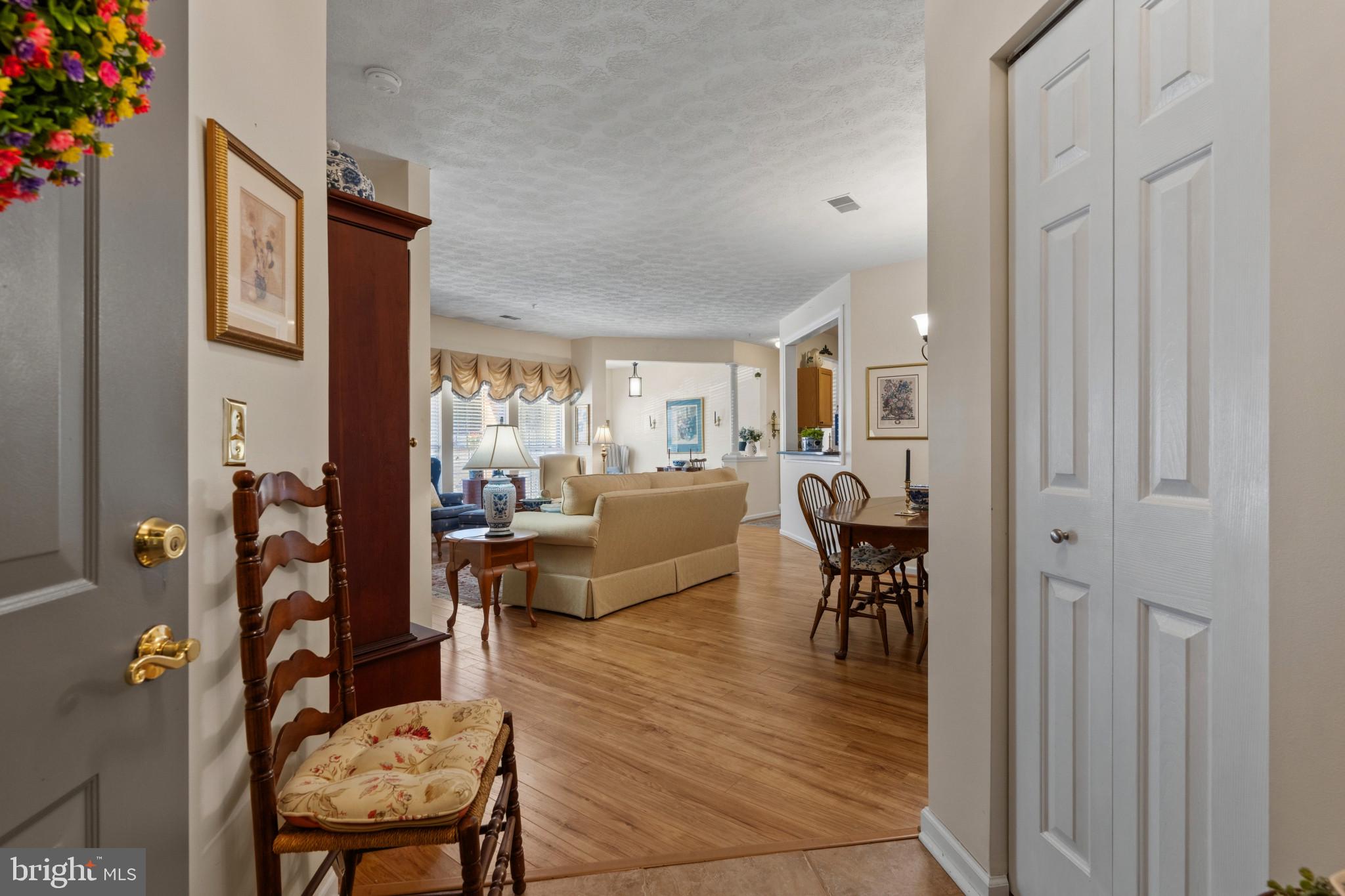 VILLAGE GREEN - Residential