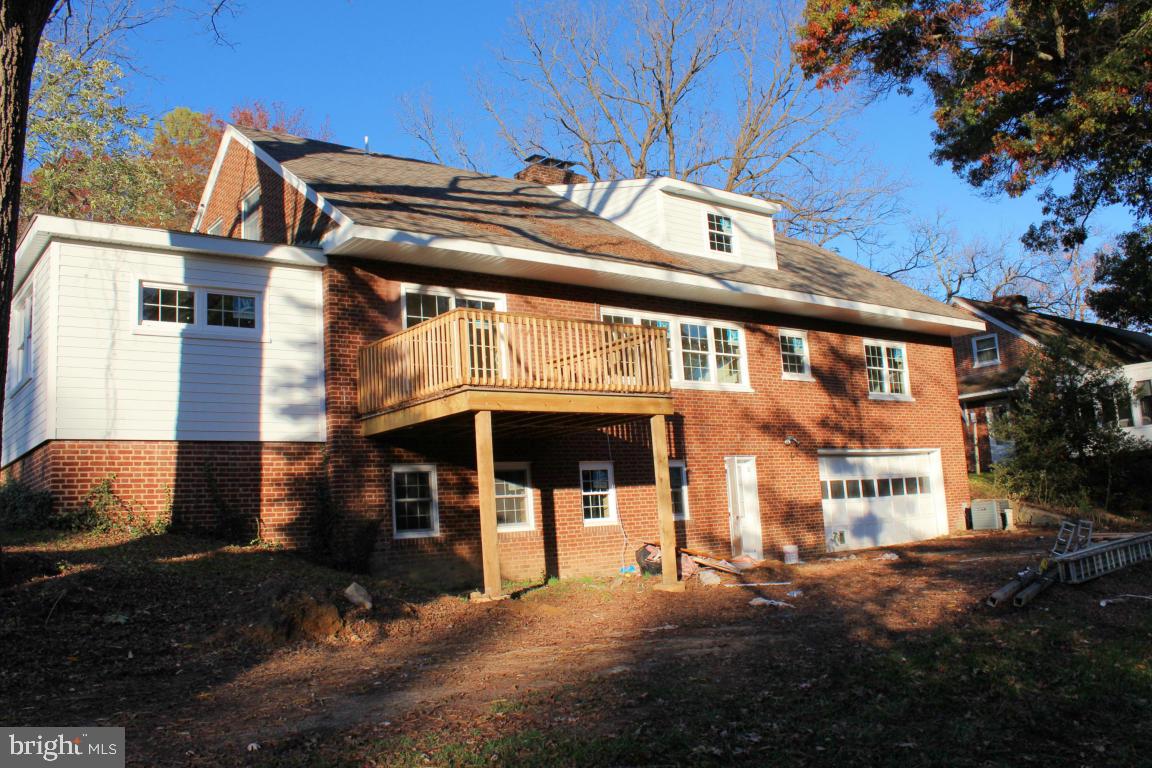 SCHOOL LANE HILLS - Residential