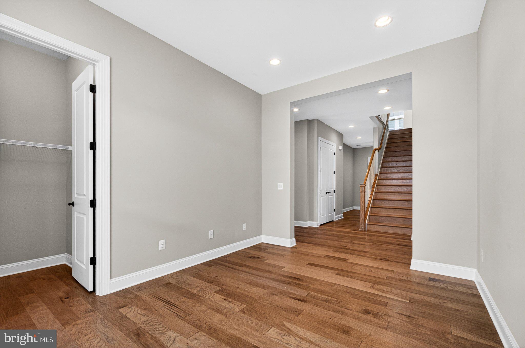 SHENANDOAH - Residential