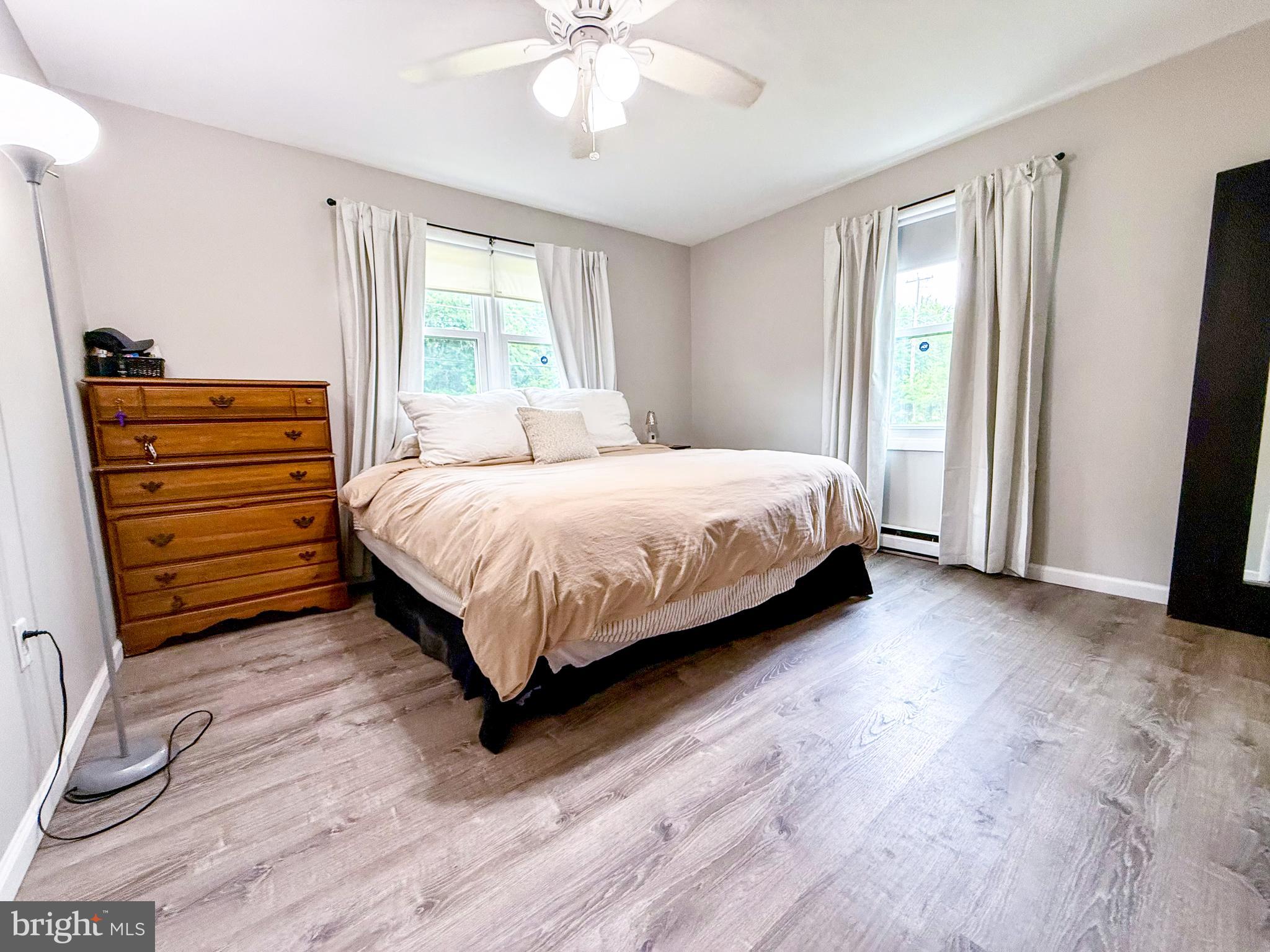 SHADY SIDE - Residential