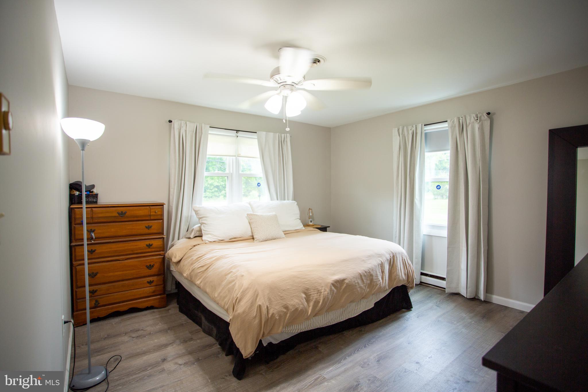 SHADY SIDE - Residential