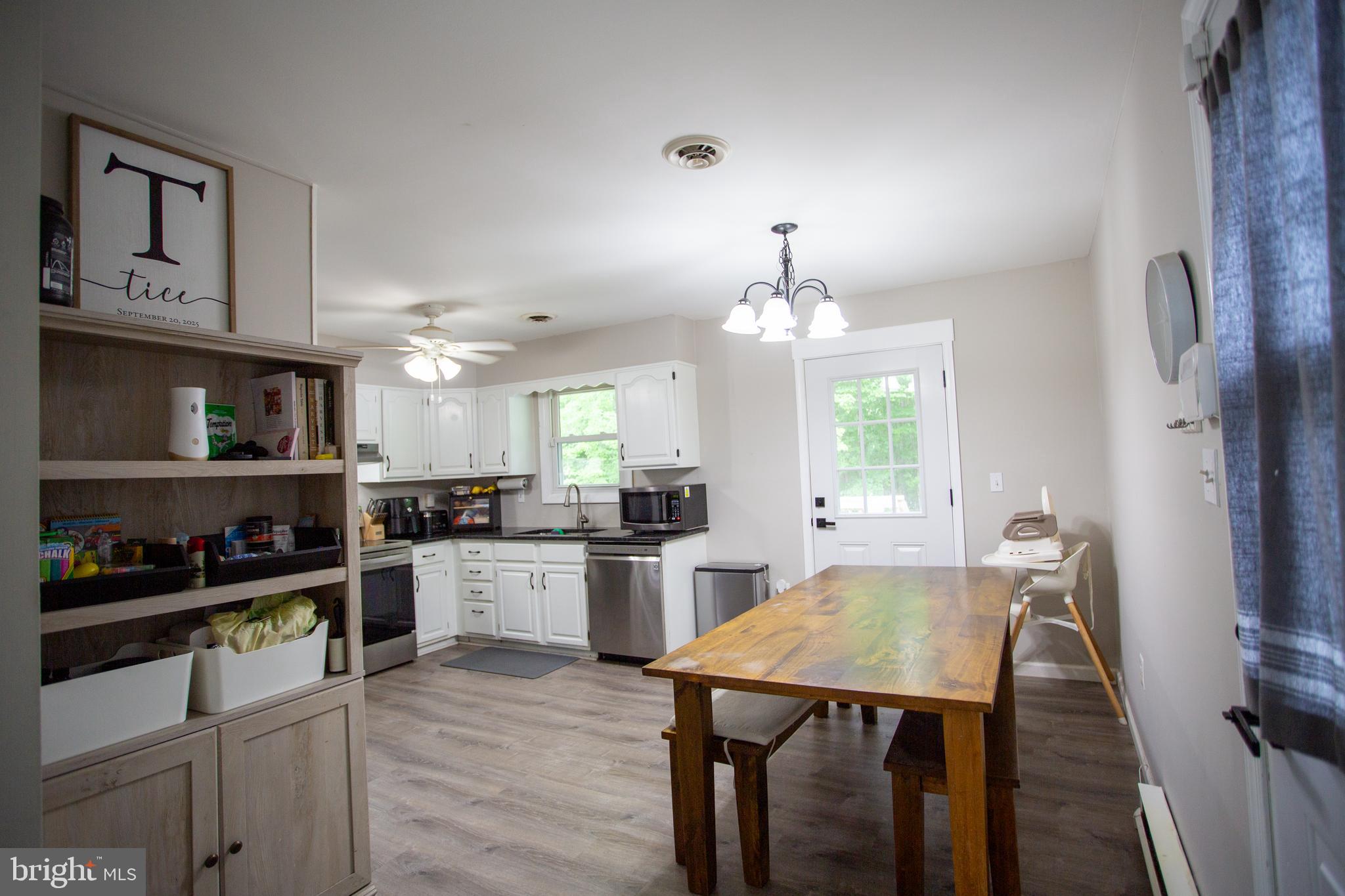 SHADY SIDE - Residential