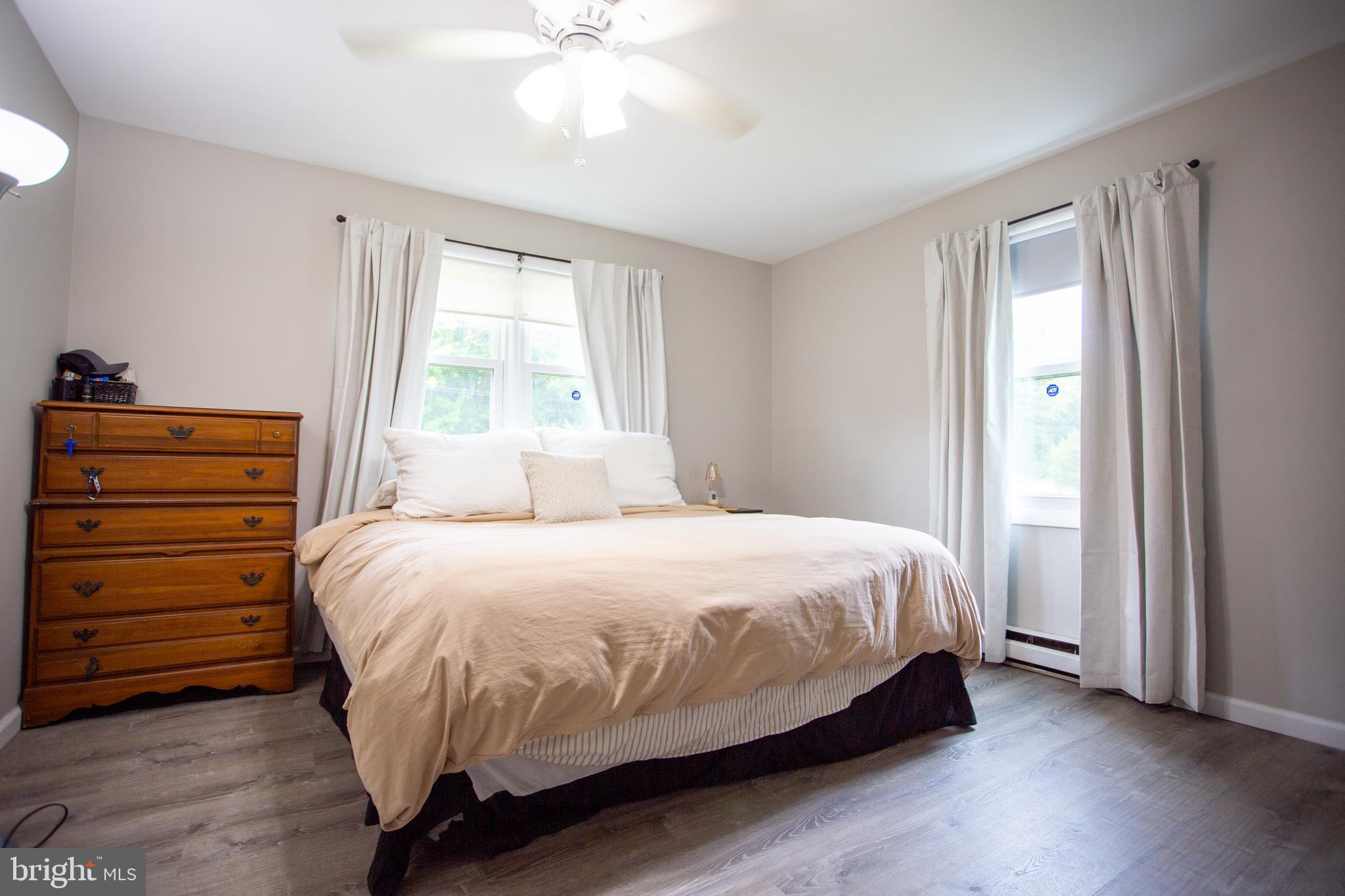 SHADY SIDE - Residential