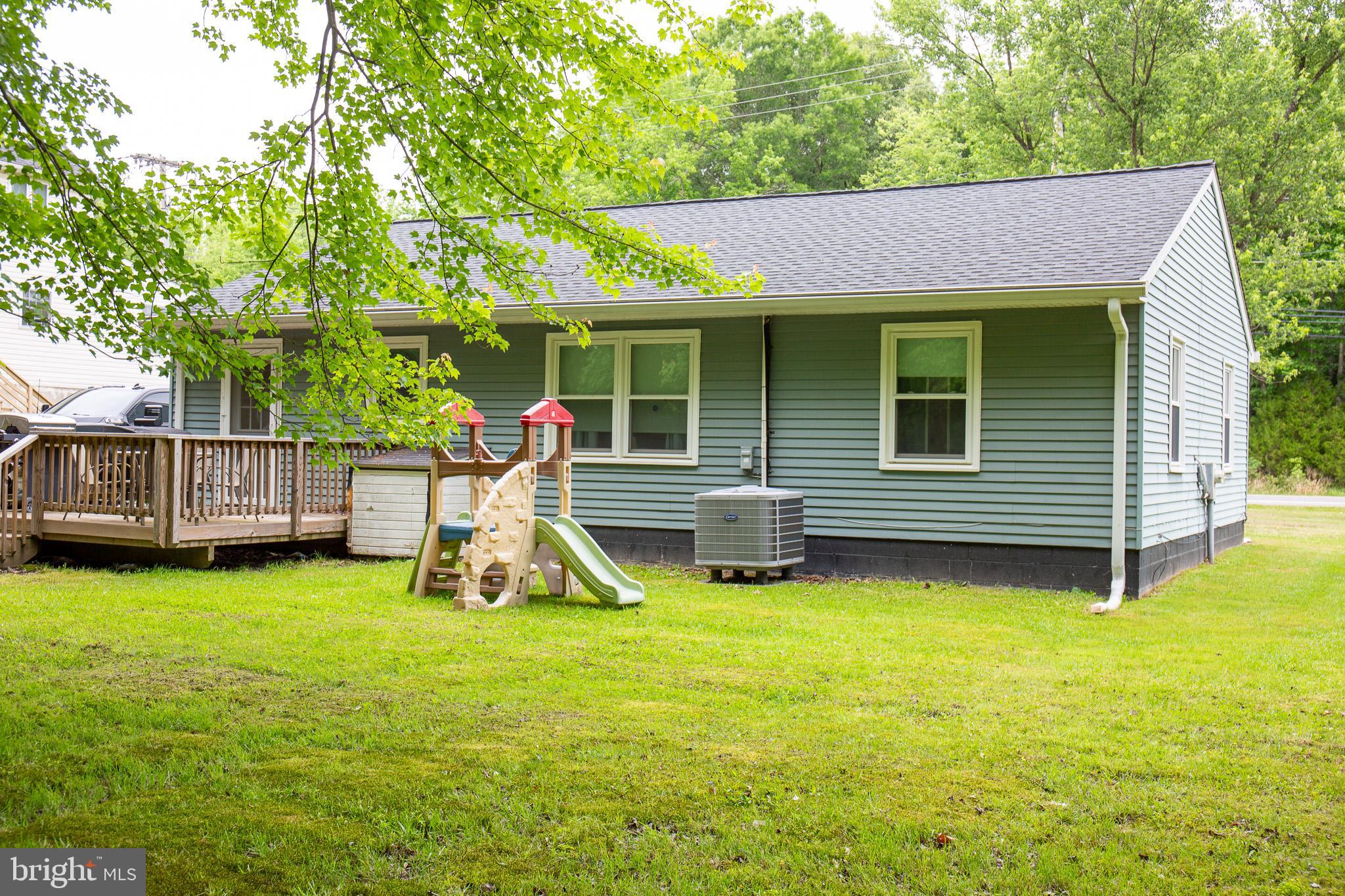 SHADY SIDE - Residential