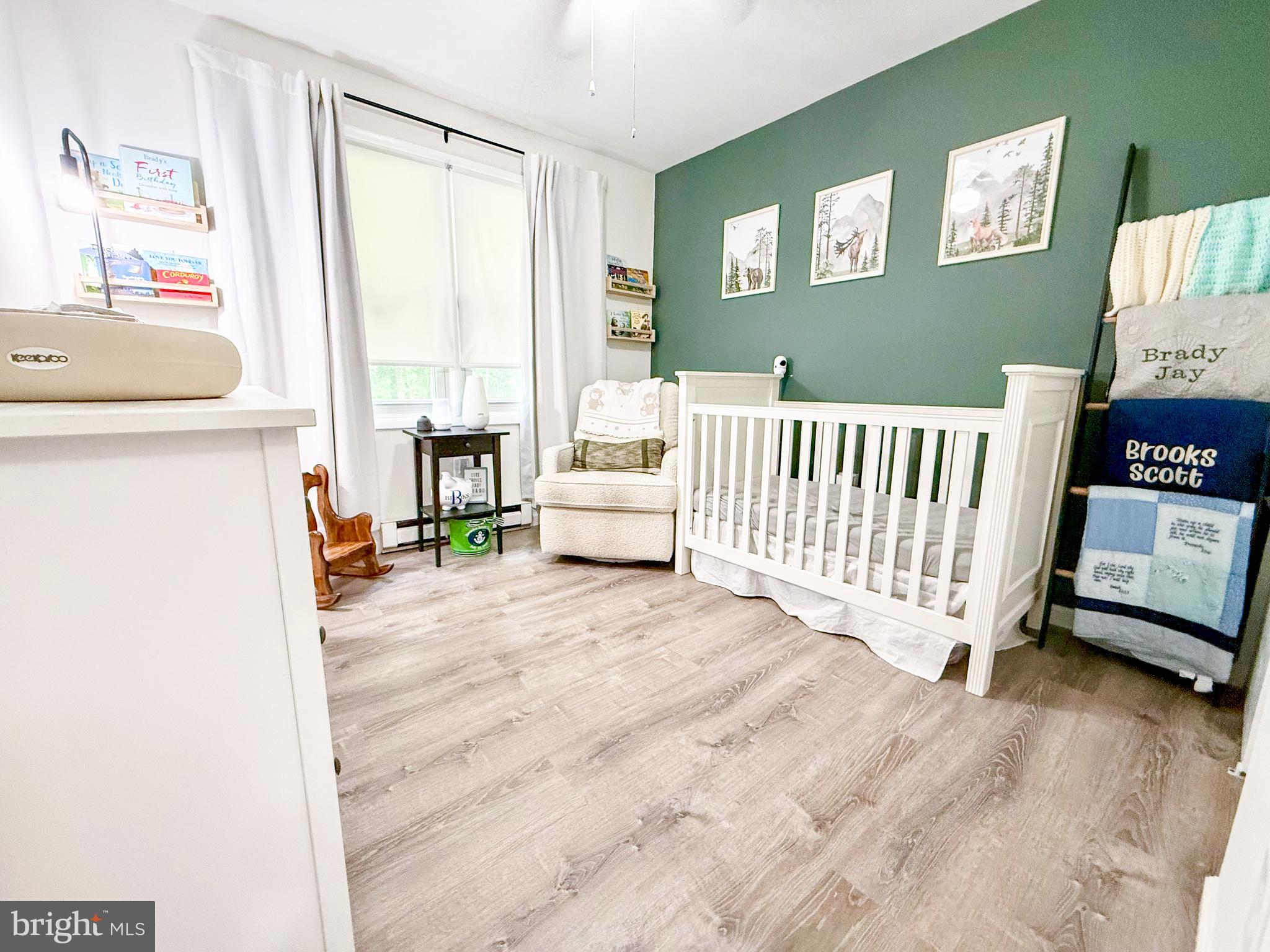 SHADY SIDE - Residential