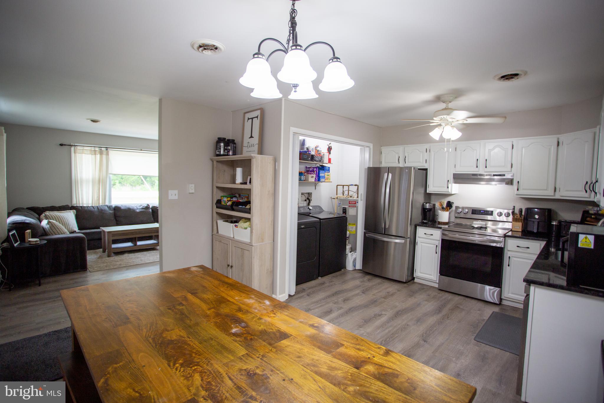 SHADY SIDE - Residential