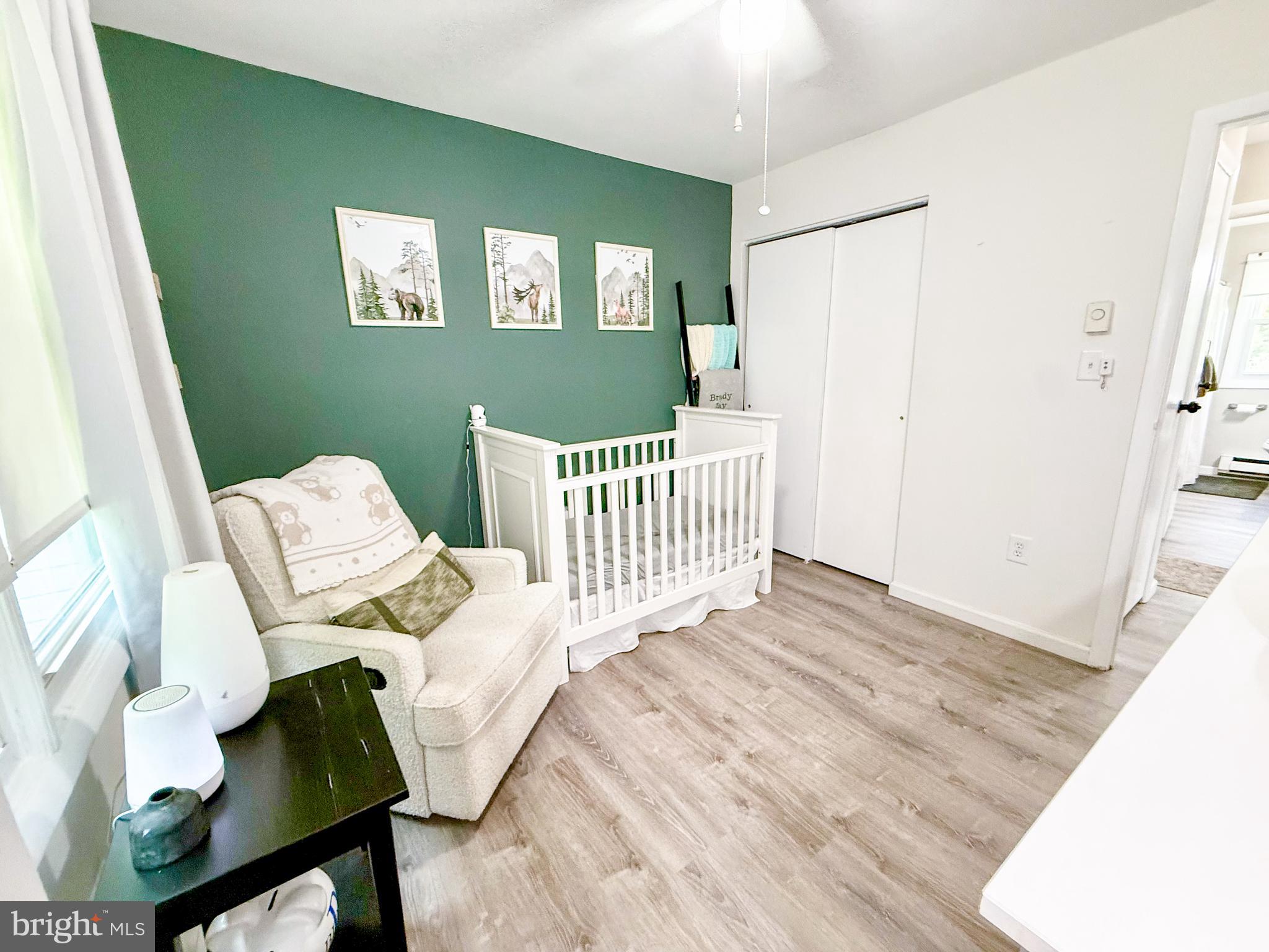 SHADY SIDE - Residential