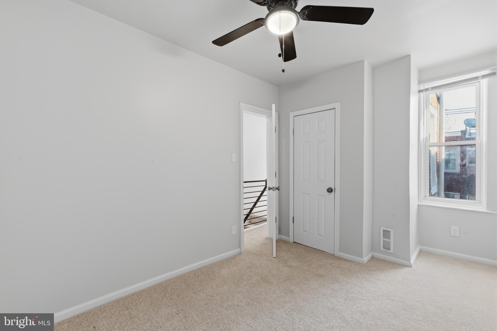 GARDEN COURT - Residential