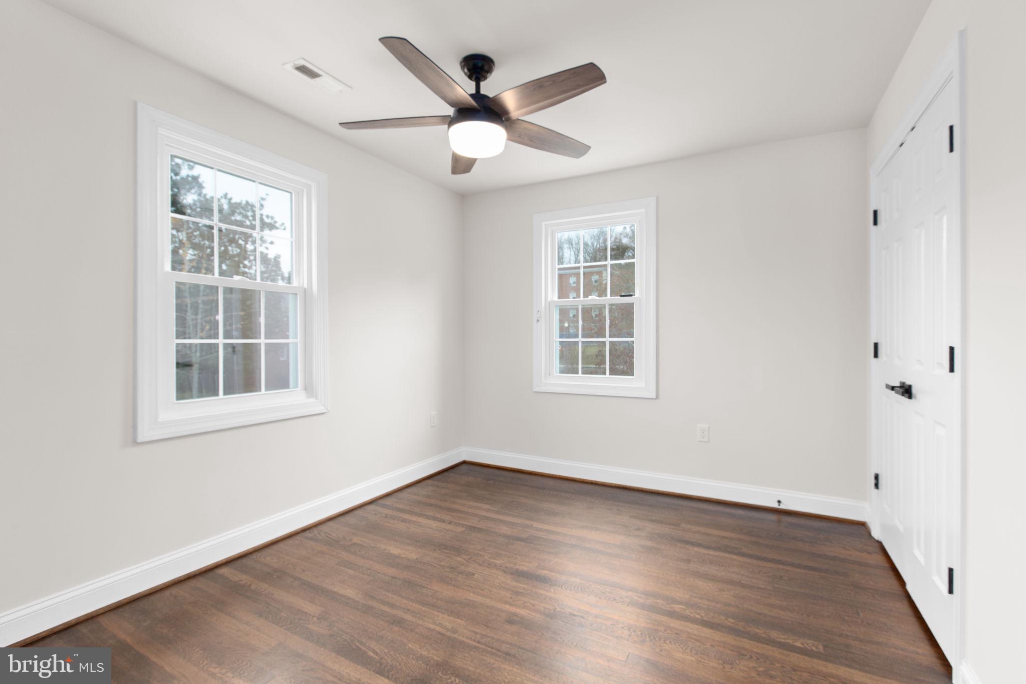 DOWNTOWN FREDERICKSBURG - Residential