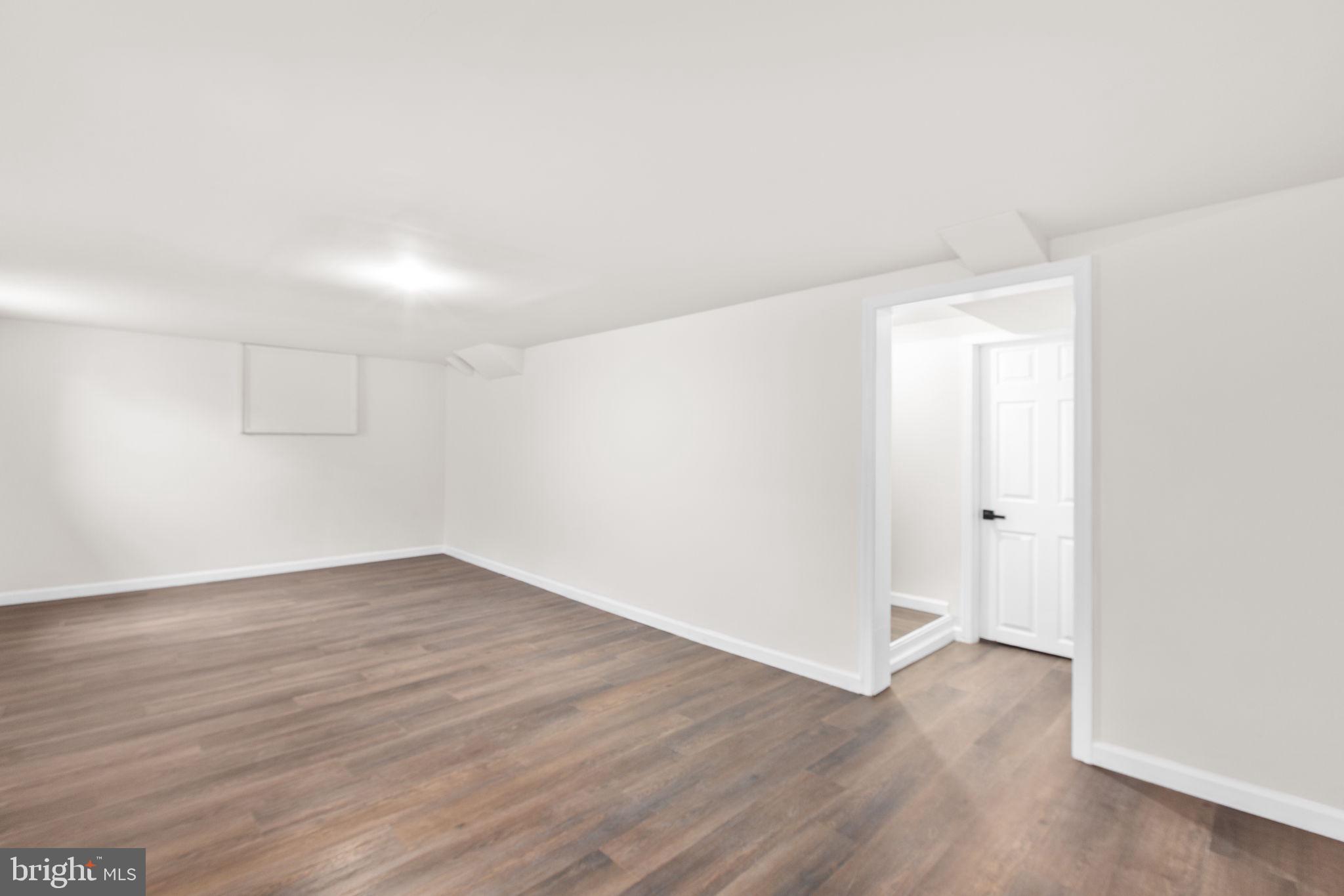 DOWNTOWN FREDERICKSBURG - Residential