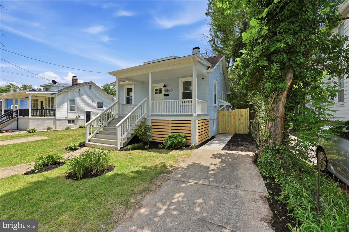 RIVERDALE PARK - Residential