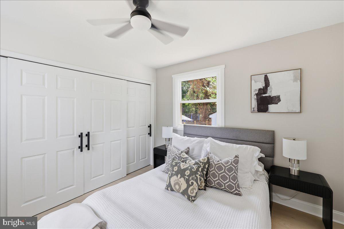 RIVERDALE PARK - Residential
