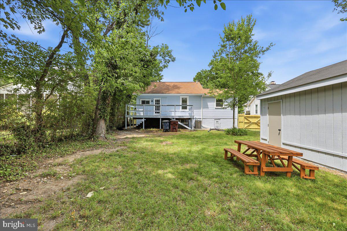 RIVERDALE PARK - Residential