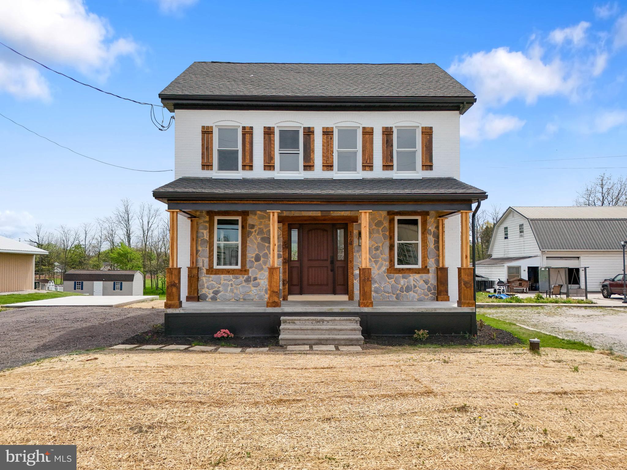 NEW OXFORD - Residential