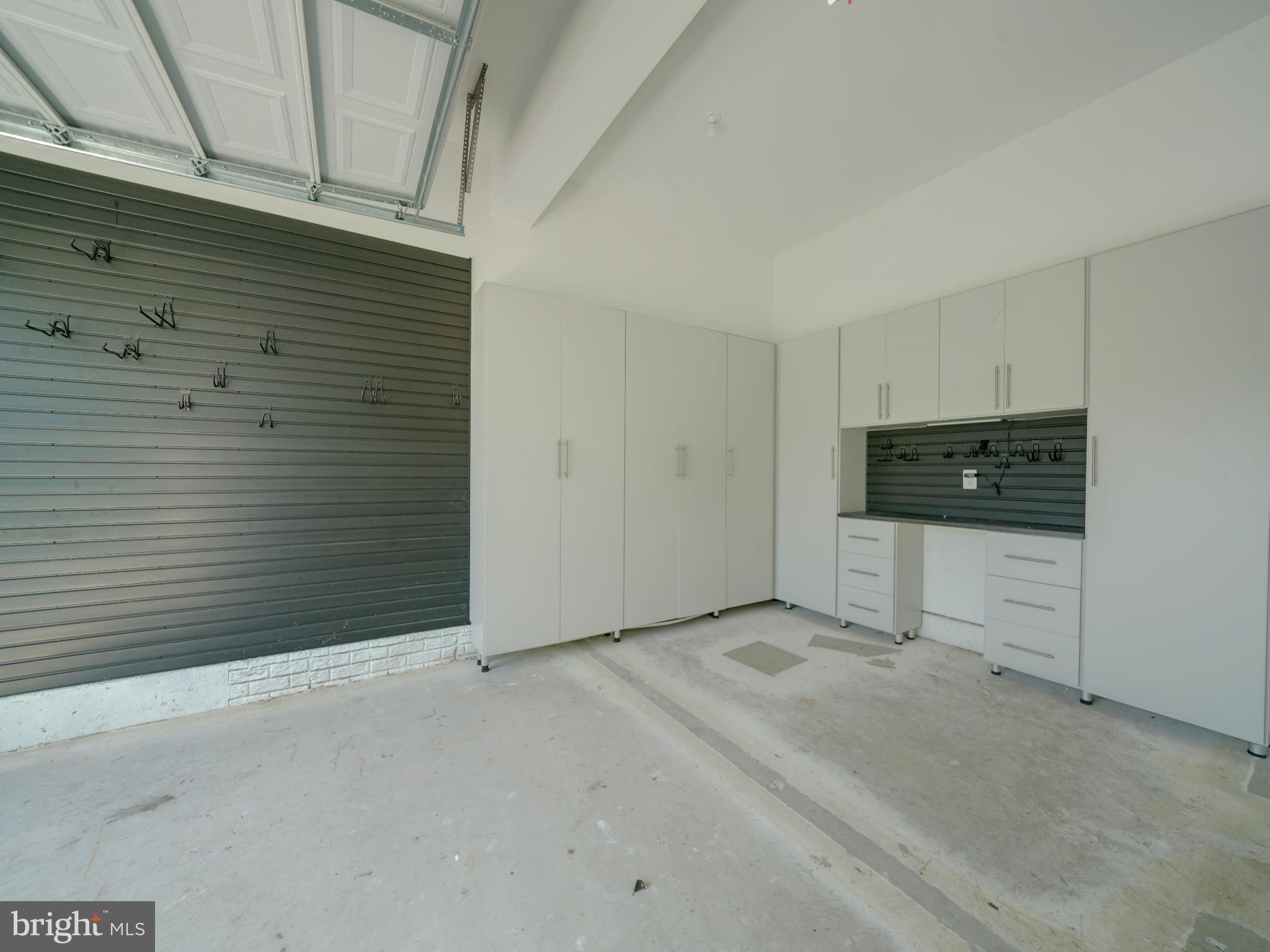 SHIPLEY MEADOWS - Residential