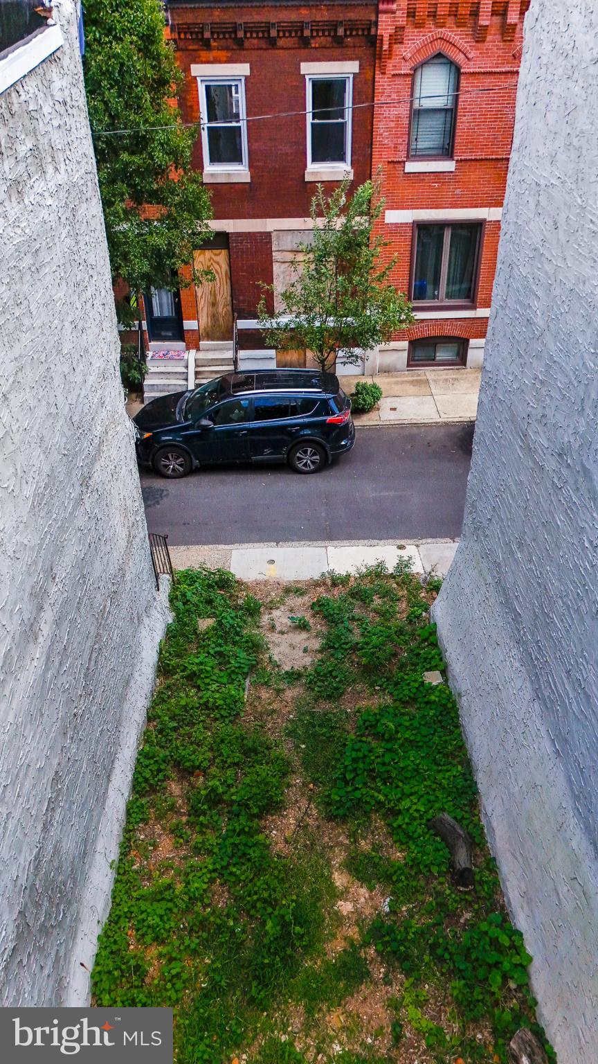 BREWERYTOWN - Land