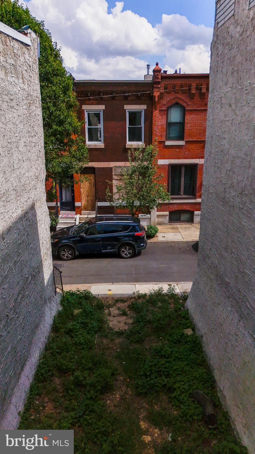 BREWERYTOWN - Land