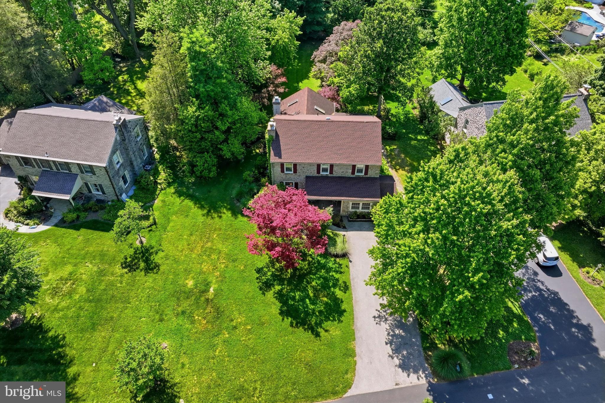 BROAD AXE VIL - Residential