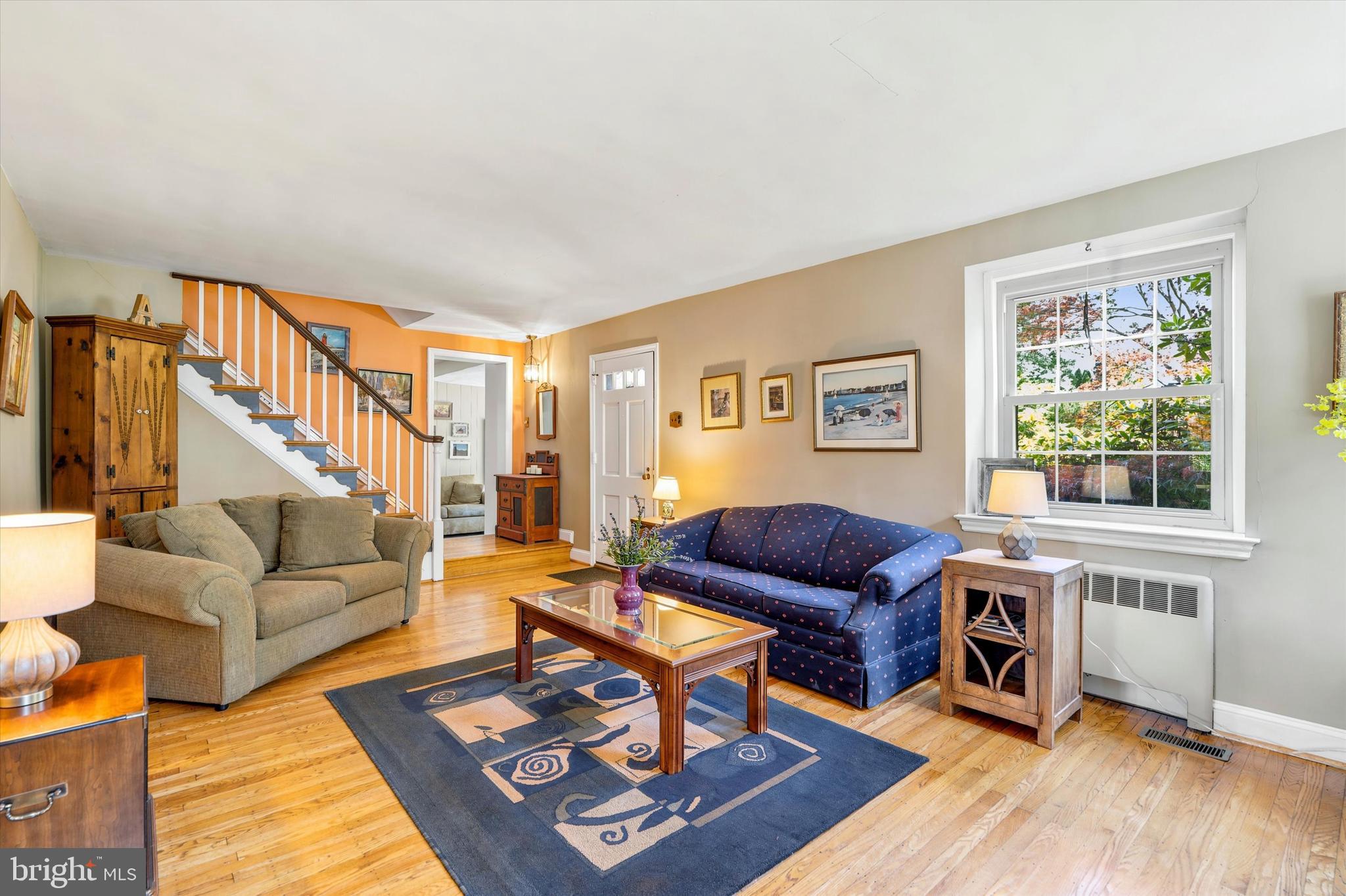 BROAD AXE VIL - Residential