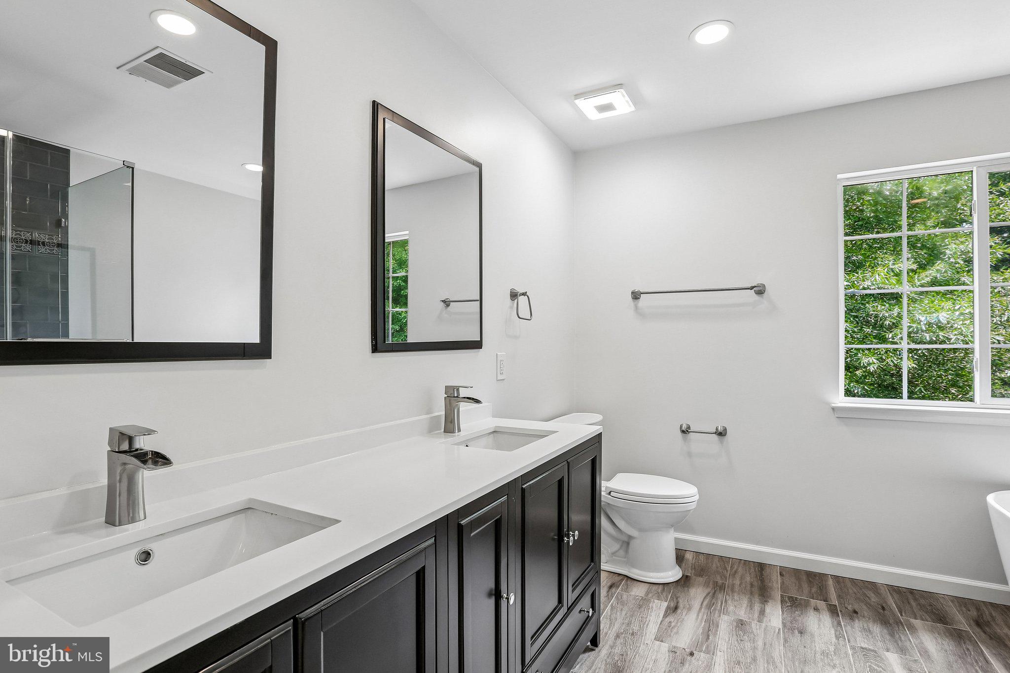 RUSSETT - Residential
