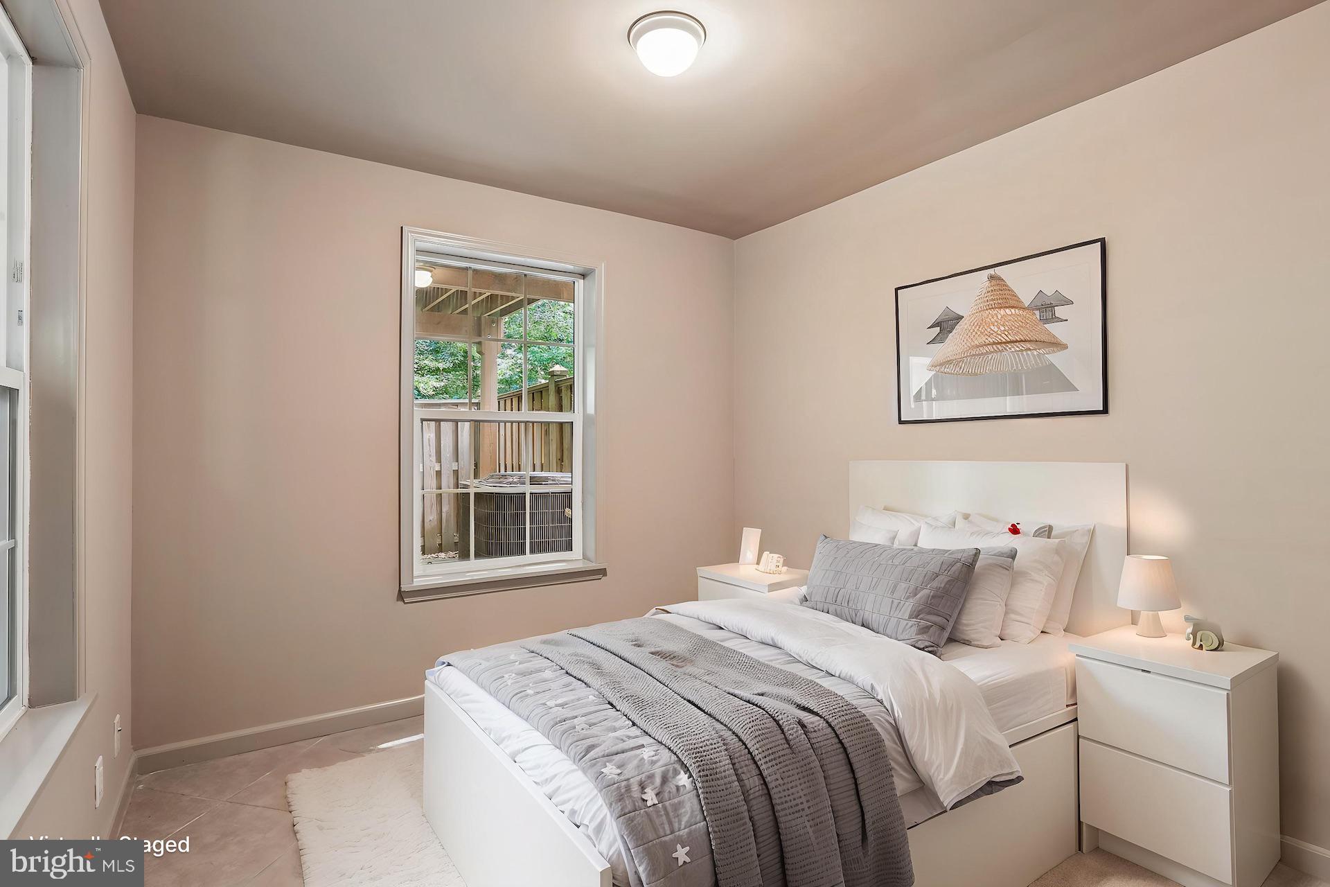 RUSSETT - Residential