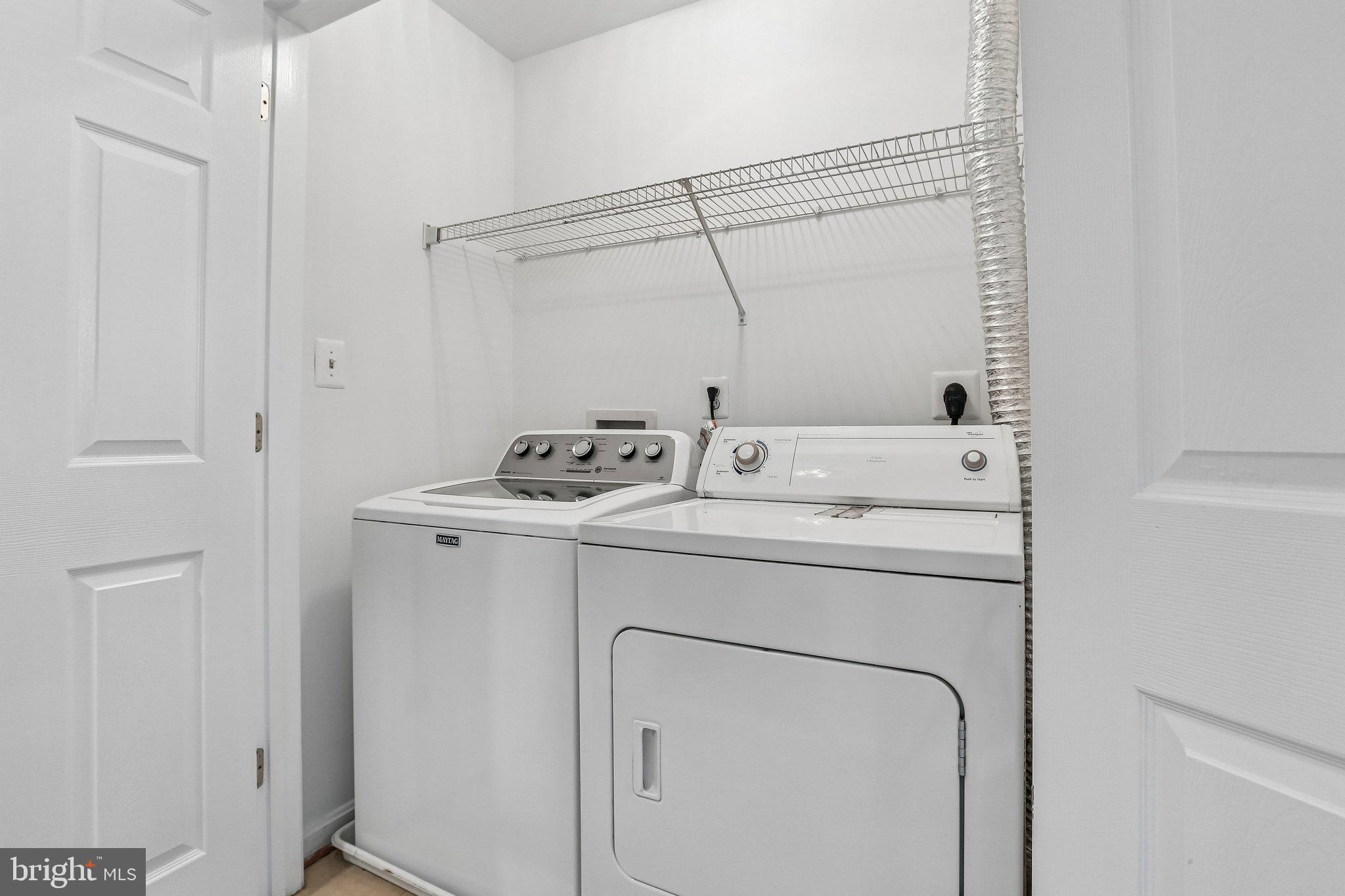 RUSSETT - Residential