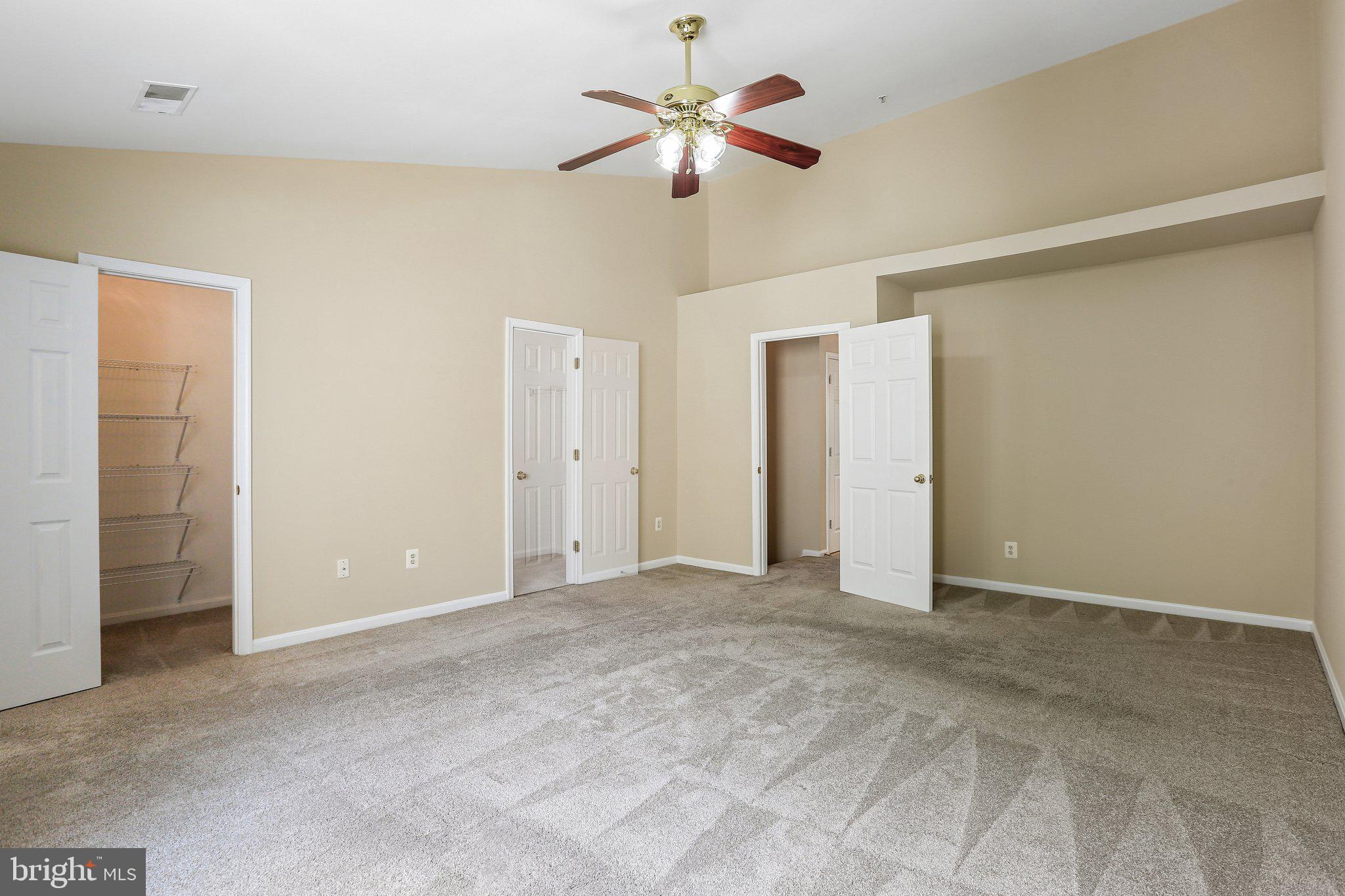 RUSSETT - Residential