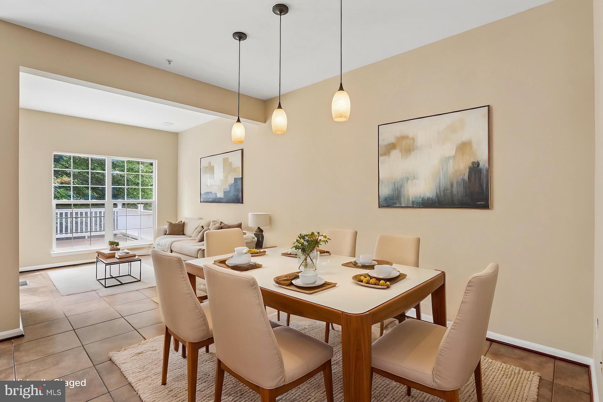 RUSSETT - Residential