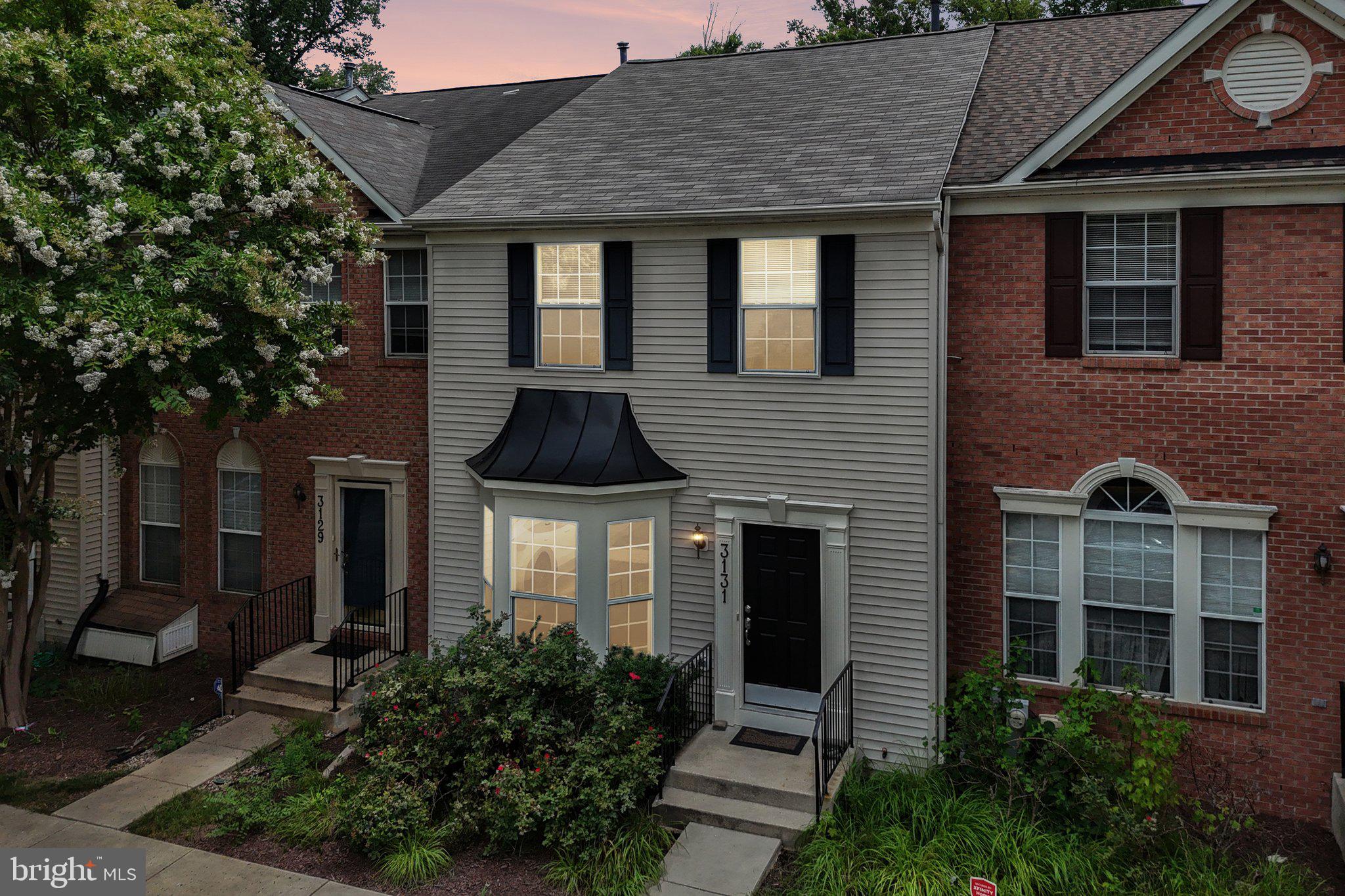 RUSSETT - Residential