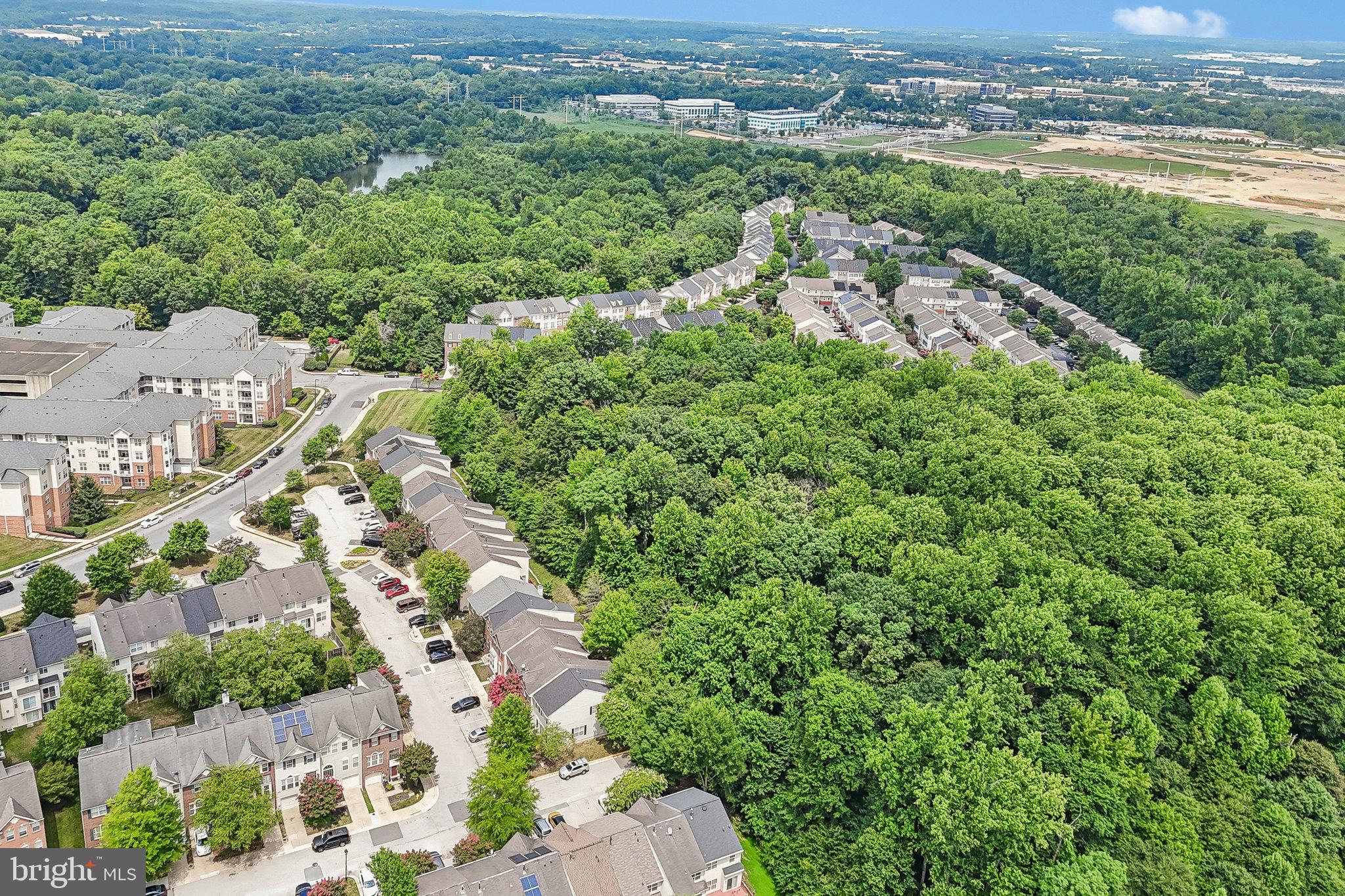 RUSSETT - Residential